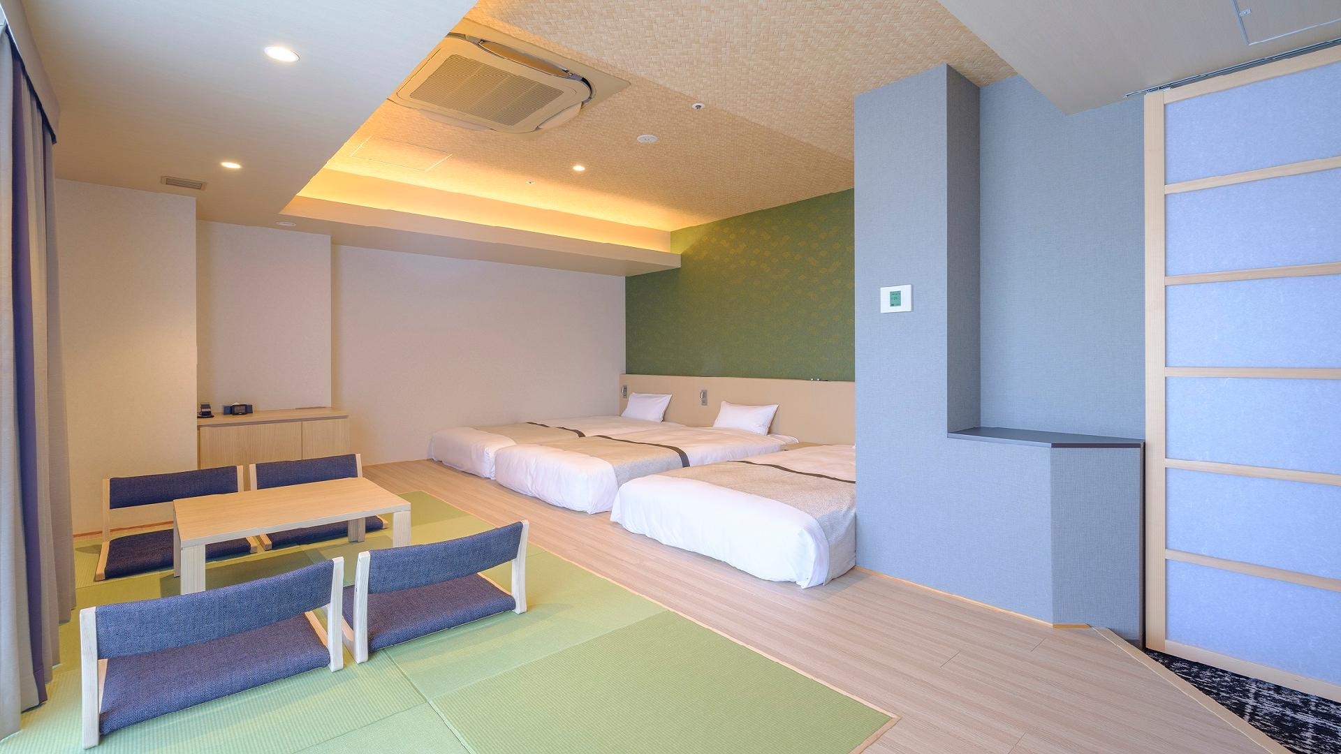 Luxury large triple (image)