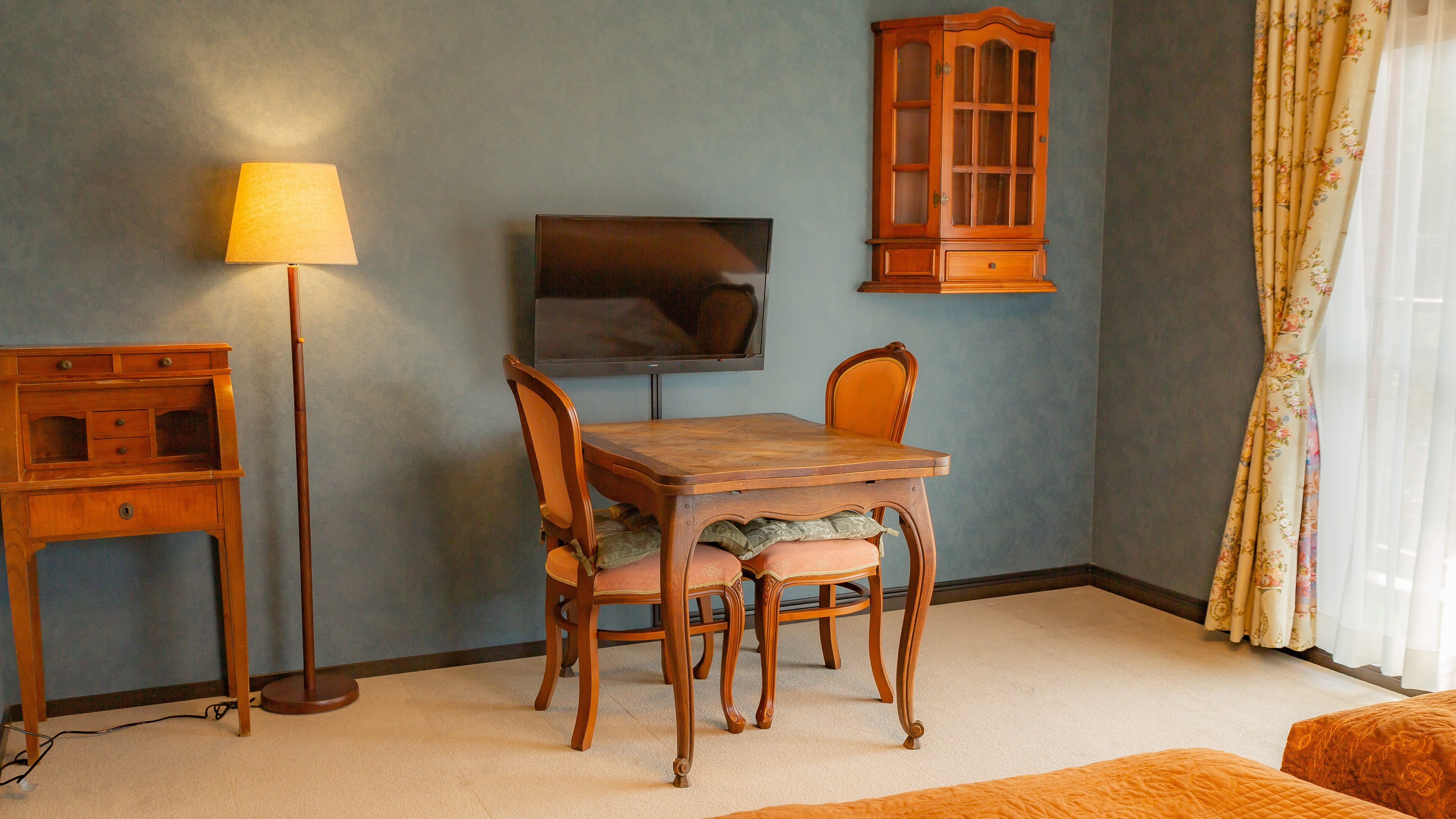[Main building, Reigetsu room] Western-style room