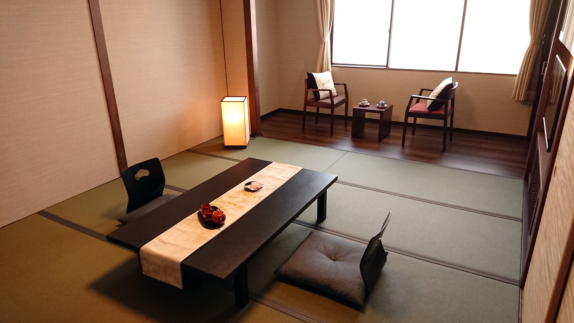 Kamar bergaya Jepang Nadeshiko 35 meter persegi