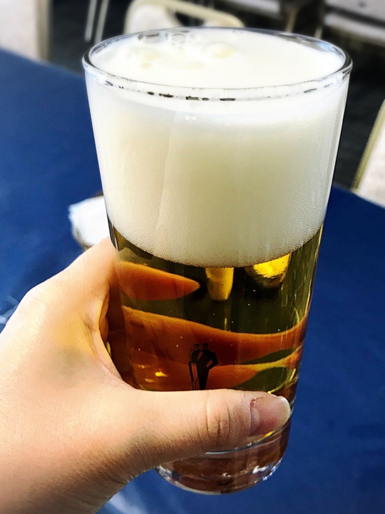Cold draft beer♪