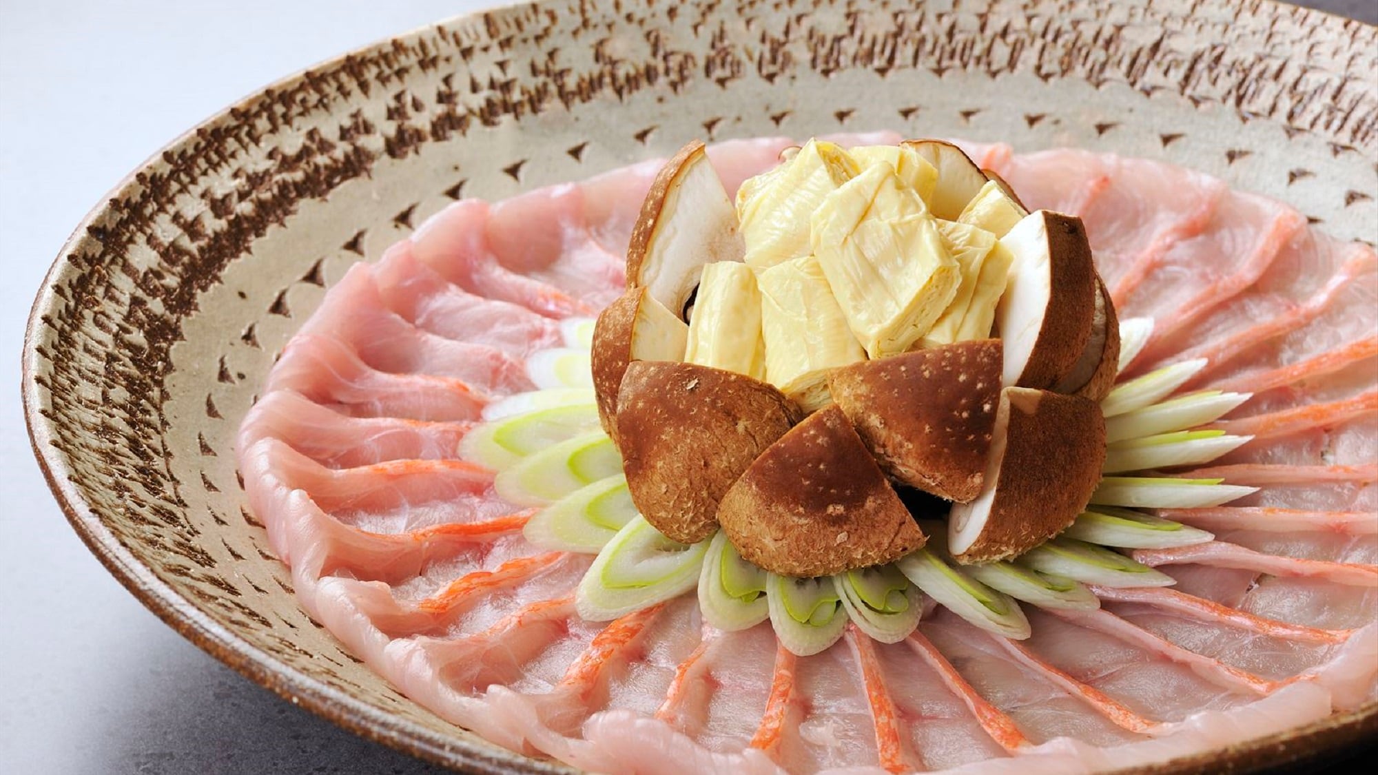 黃金眼涮鍋