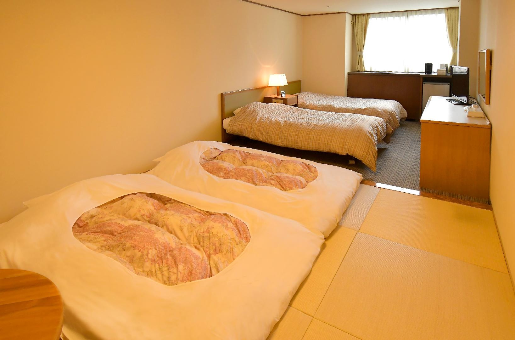 Standard Japanese-Western Room