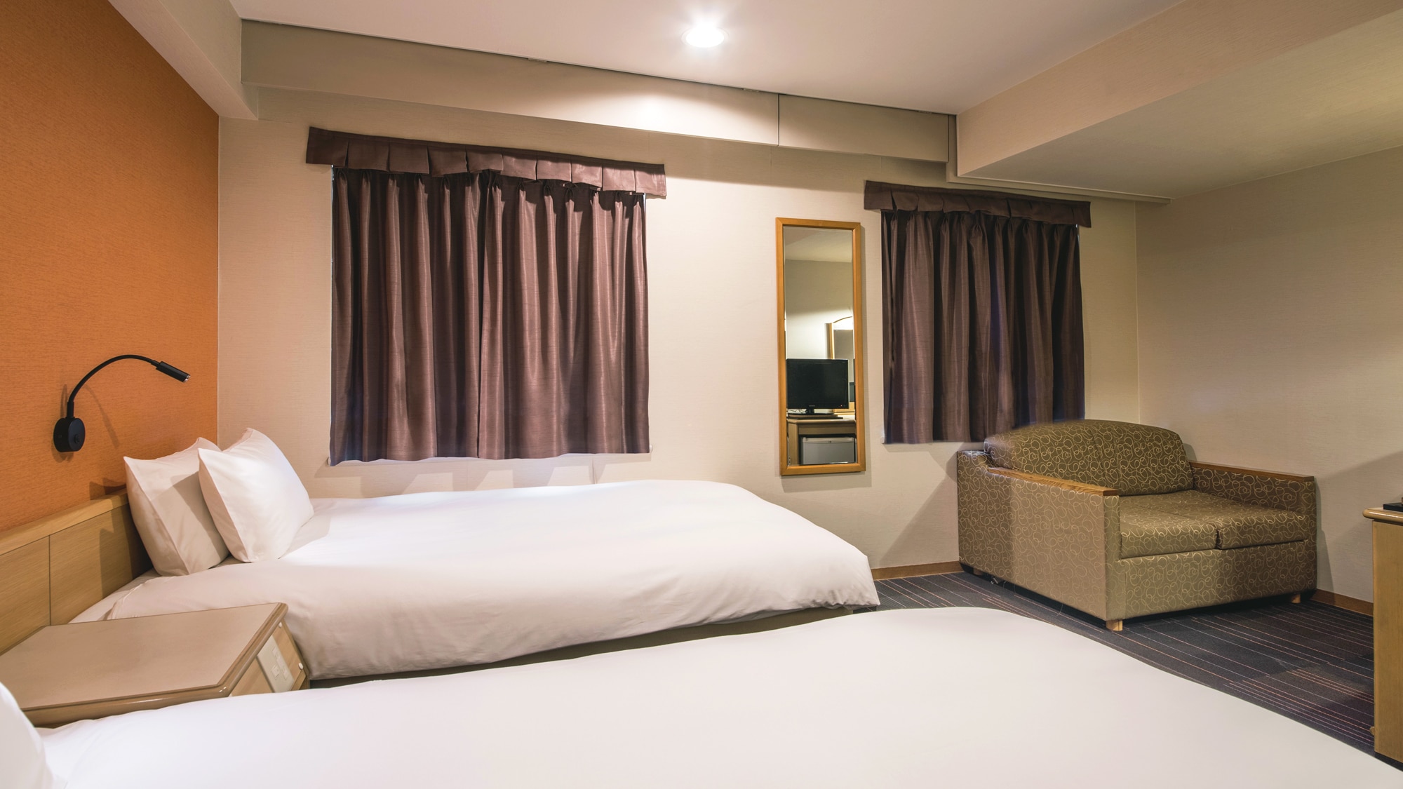 <Room> ◆ Standard Twin ◆ 22 sqm [Bed 120cm x 205cm]