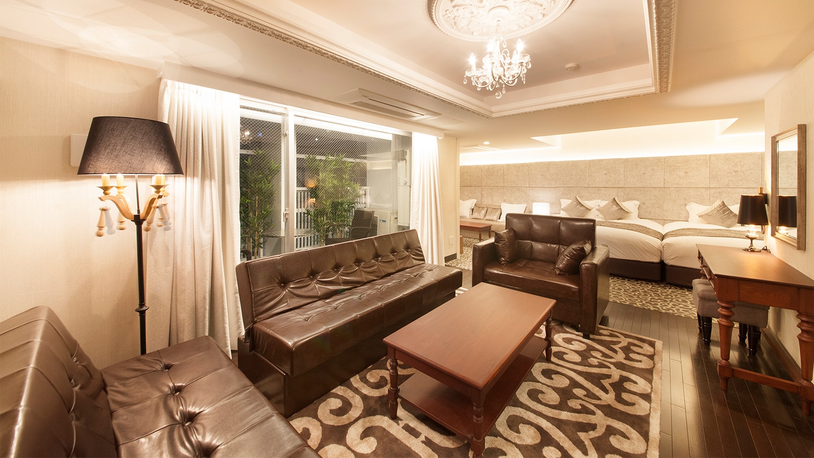 Suite Akasaka << 1-7 orang >>