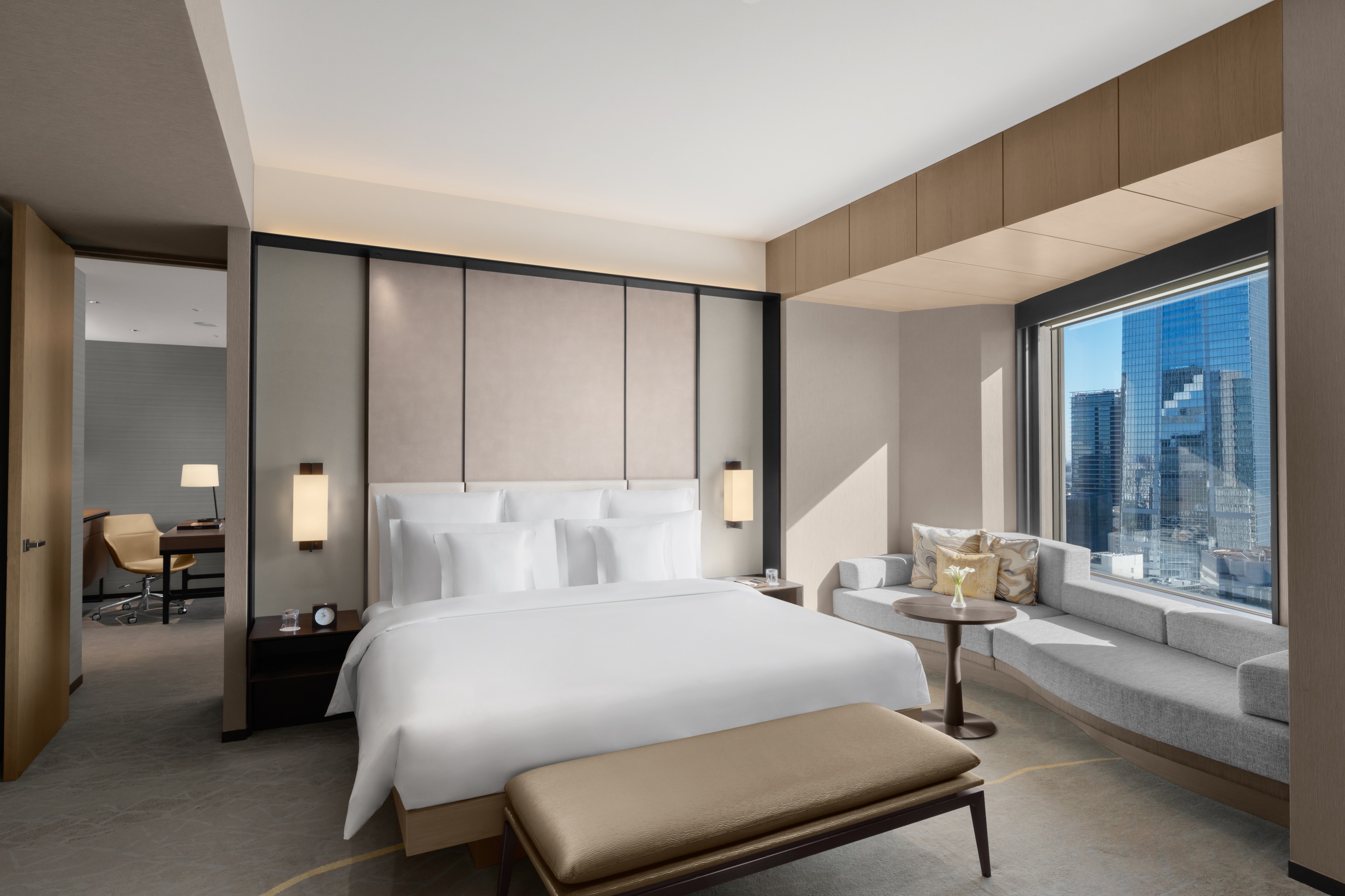 Suite Hana dengan Akses Club Lounge