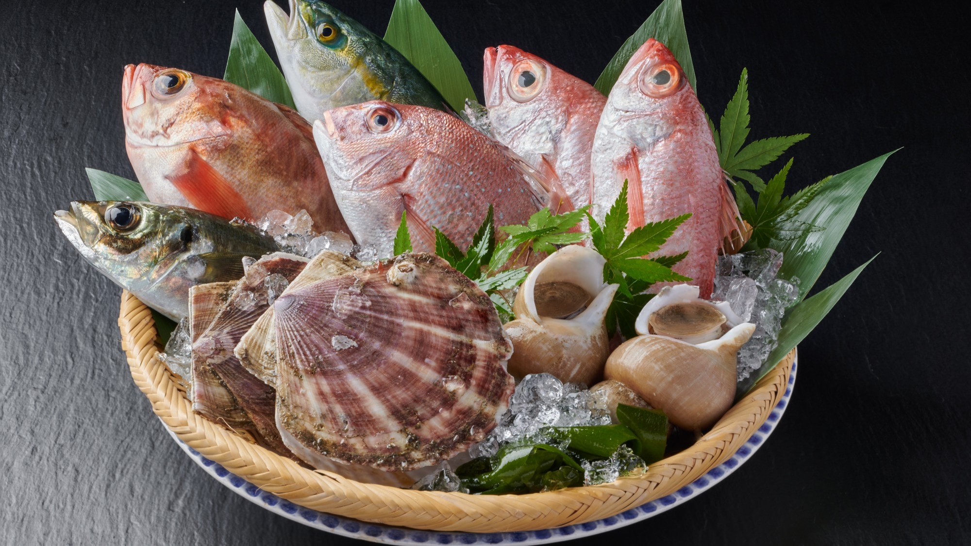 ■ Fresh ingredients ■