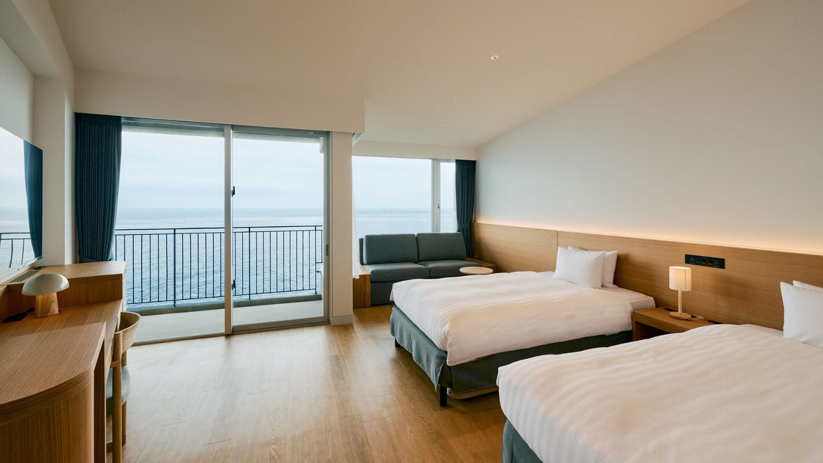 Ocean-facing standard twin room | Standard room of 30 square meters