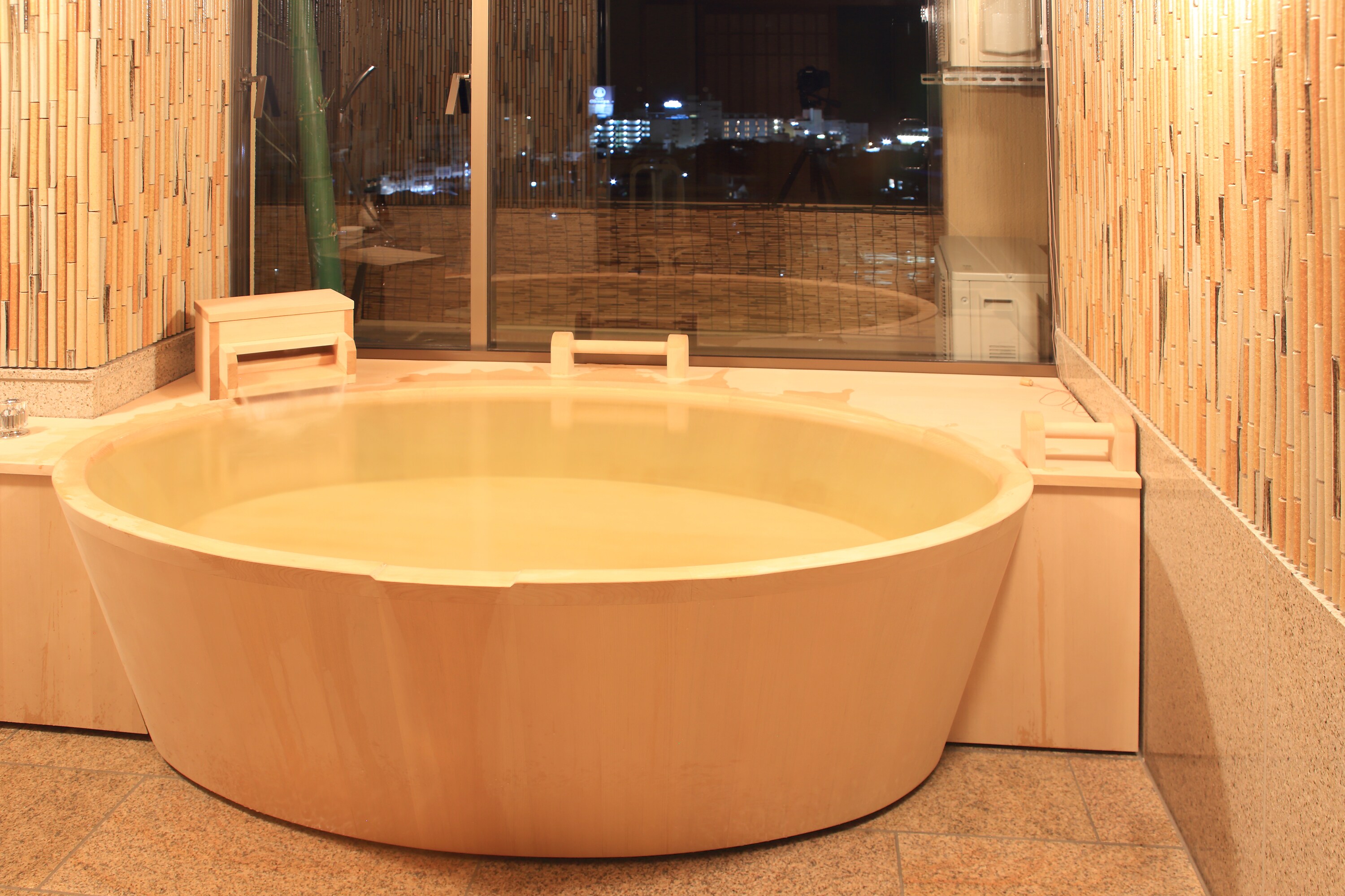 主樓，特別客房，千曲，浴室，夜晚