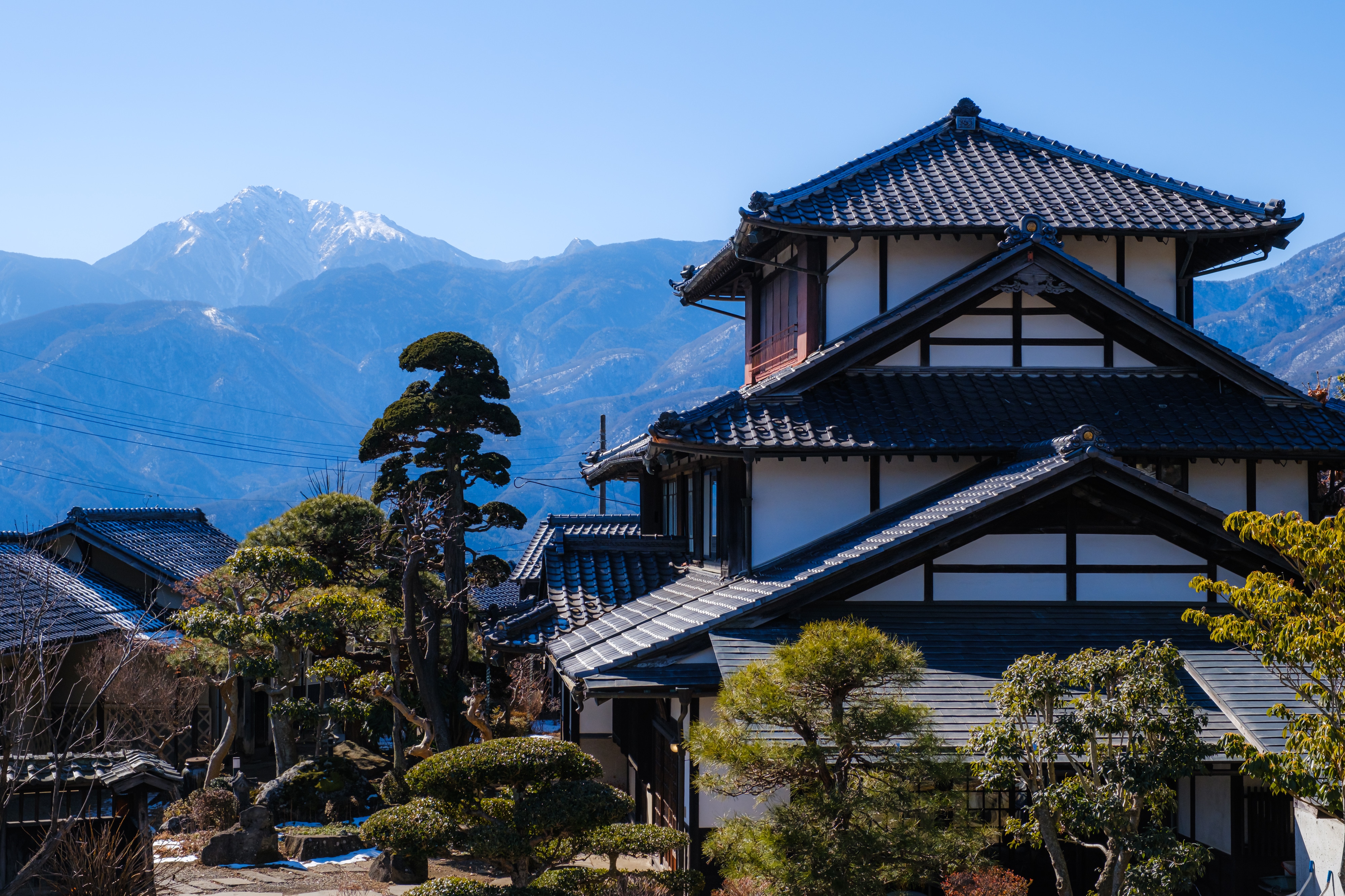 主屋外觀