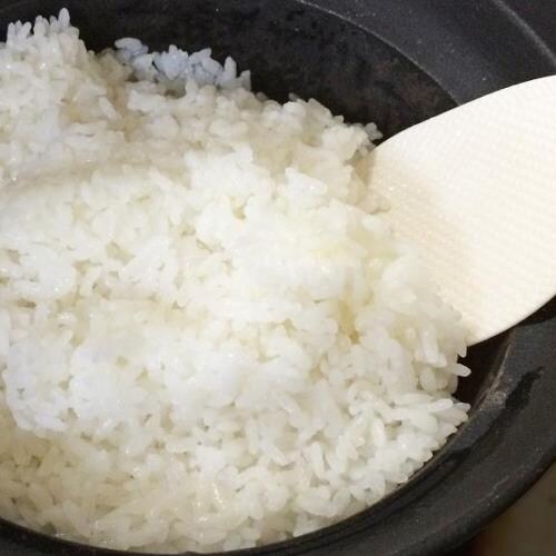 [ตัวอย่างอาหารเช้า] อิ่มอร่อยกับข้าวสวยร้อนๆ จากข้าวฮอกไกโดที่หุงจากหม้อแก๊ส