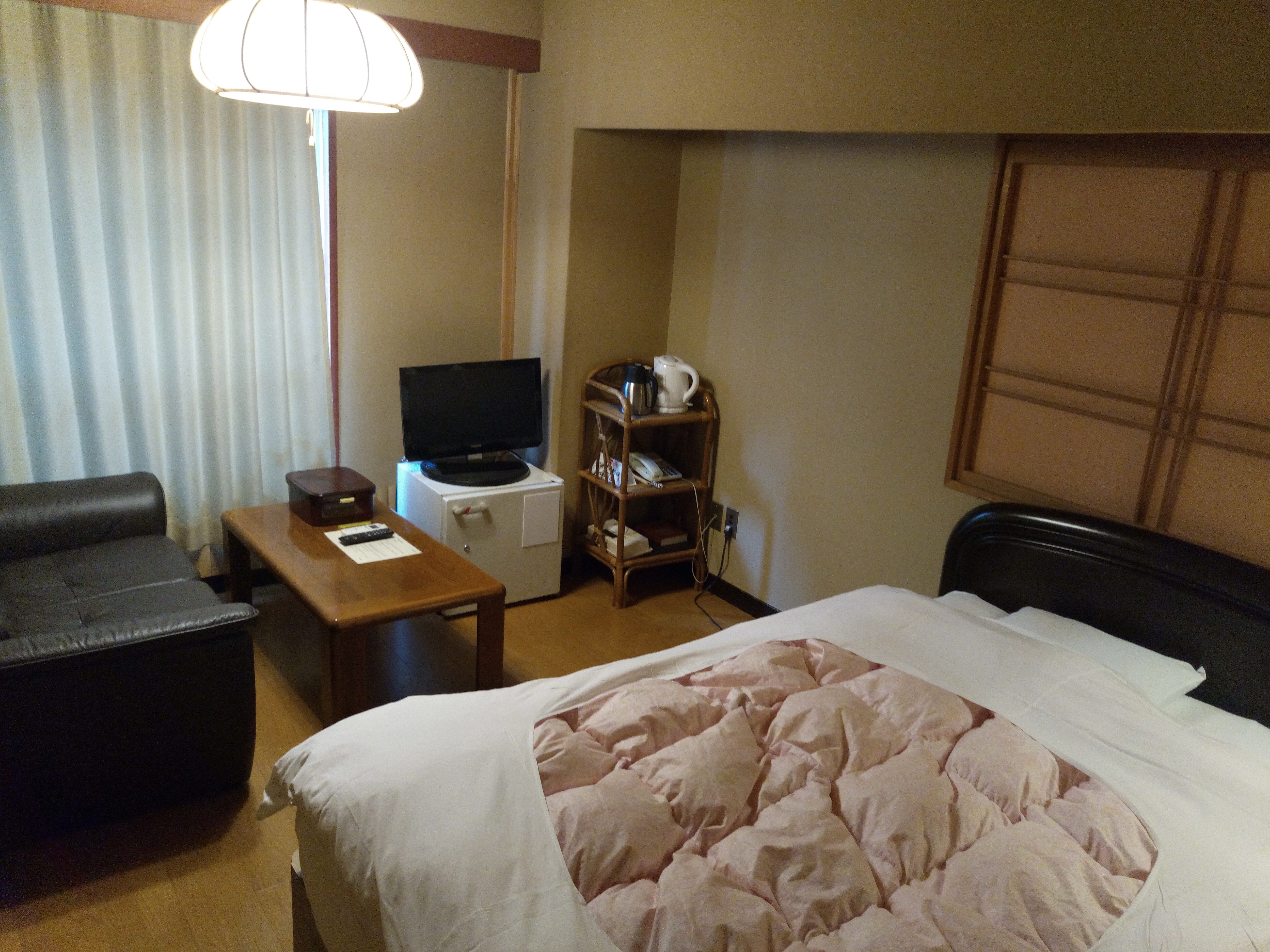 Western-style economy single room