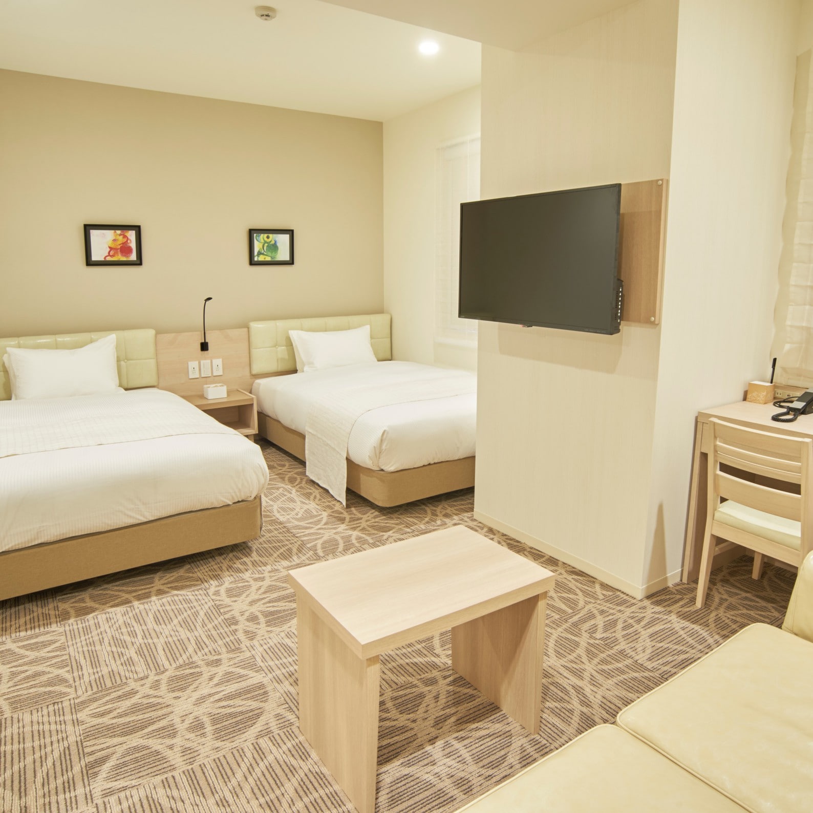 [Deluxe Twin Room] Please relax in a spacious room!