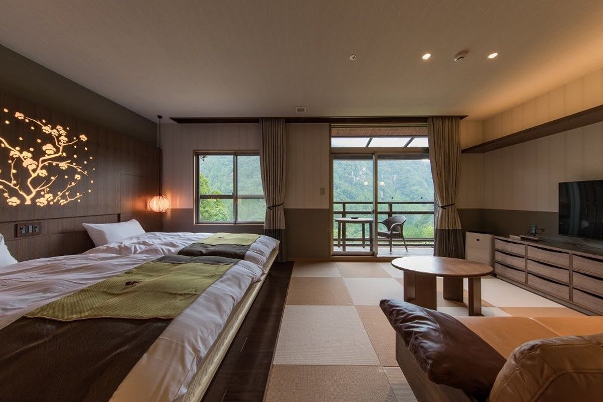 [Main Building Japanese and Western Room] (Nanaore / Orihime) [No Smoking]