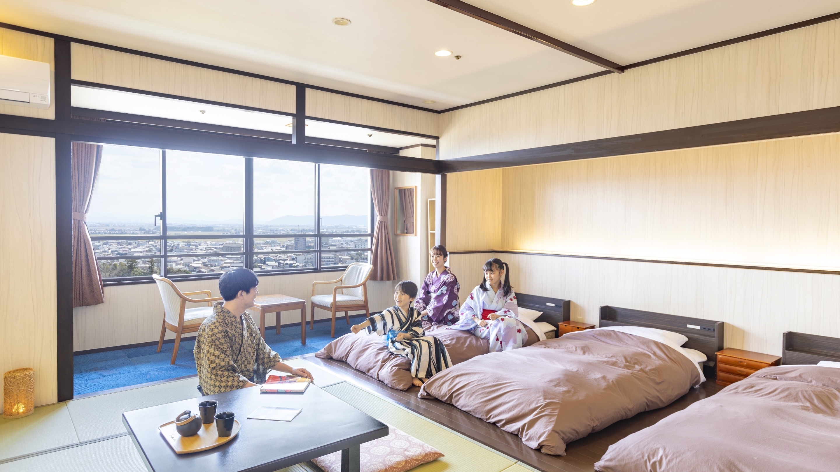 Standard Japanese-style triple bed *Example of a guest room