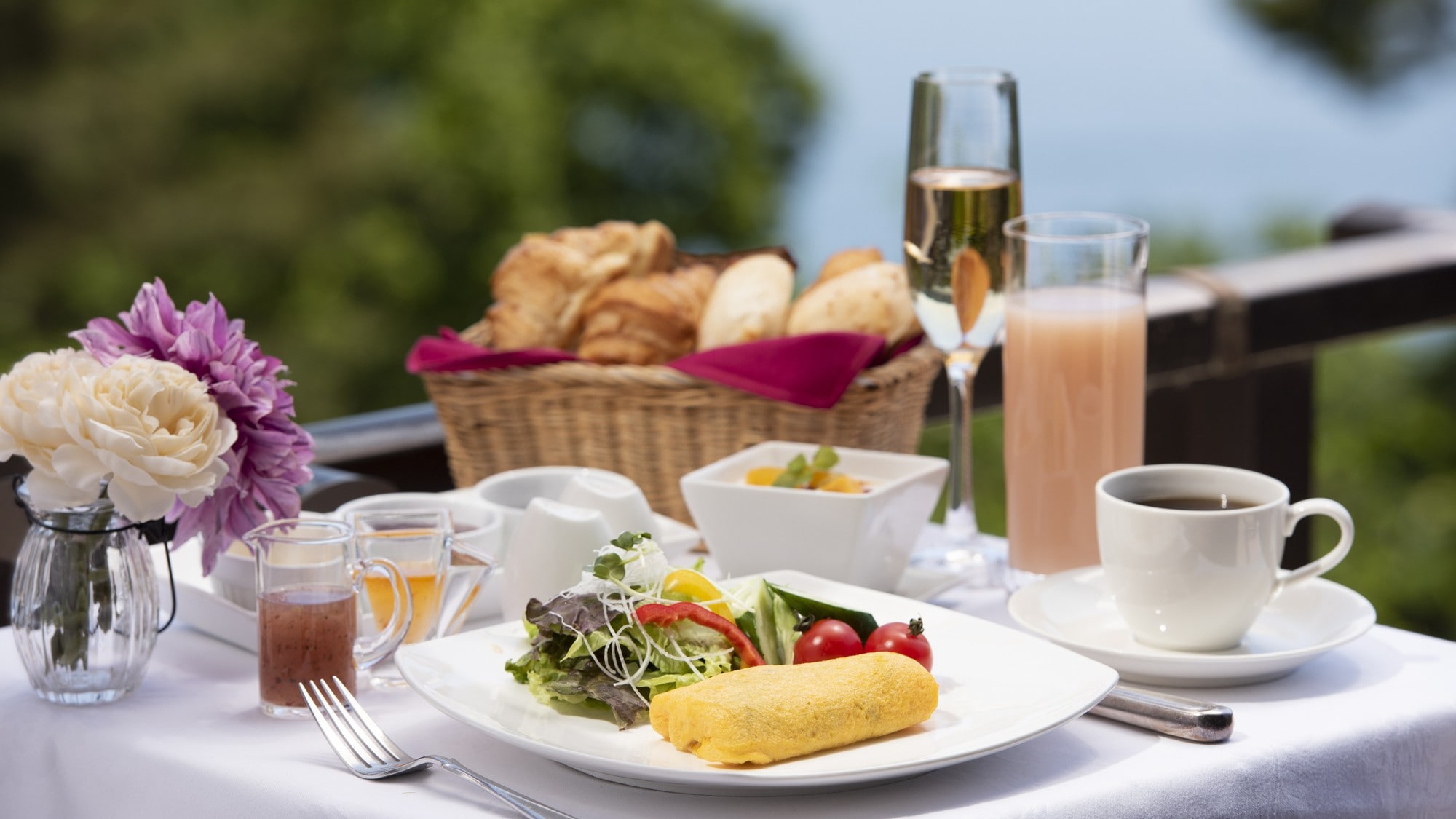 Breakfast buffet_image.