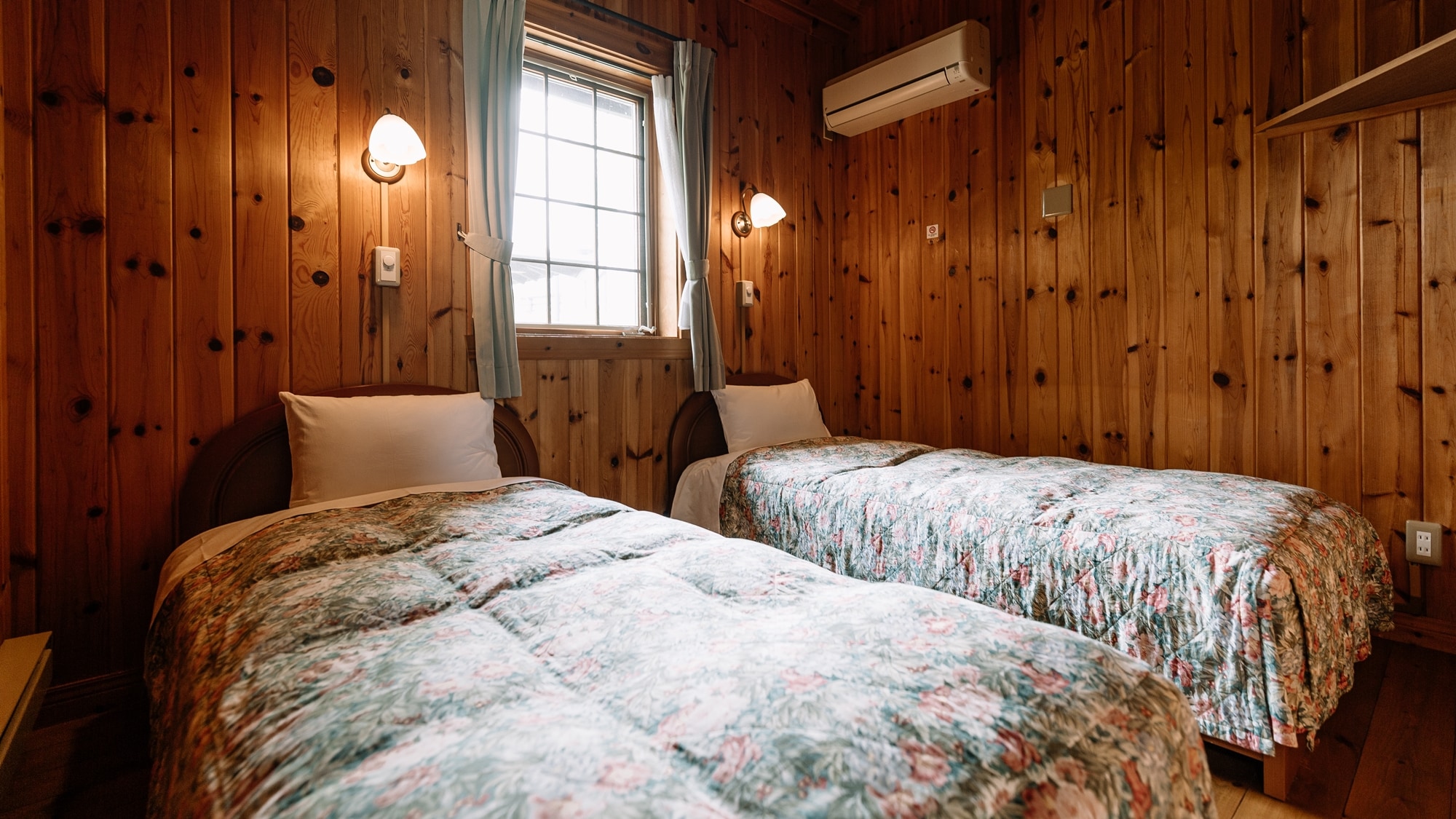 [Riverside Cottage] Twin Room