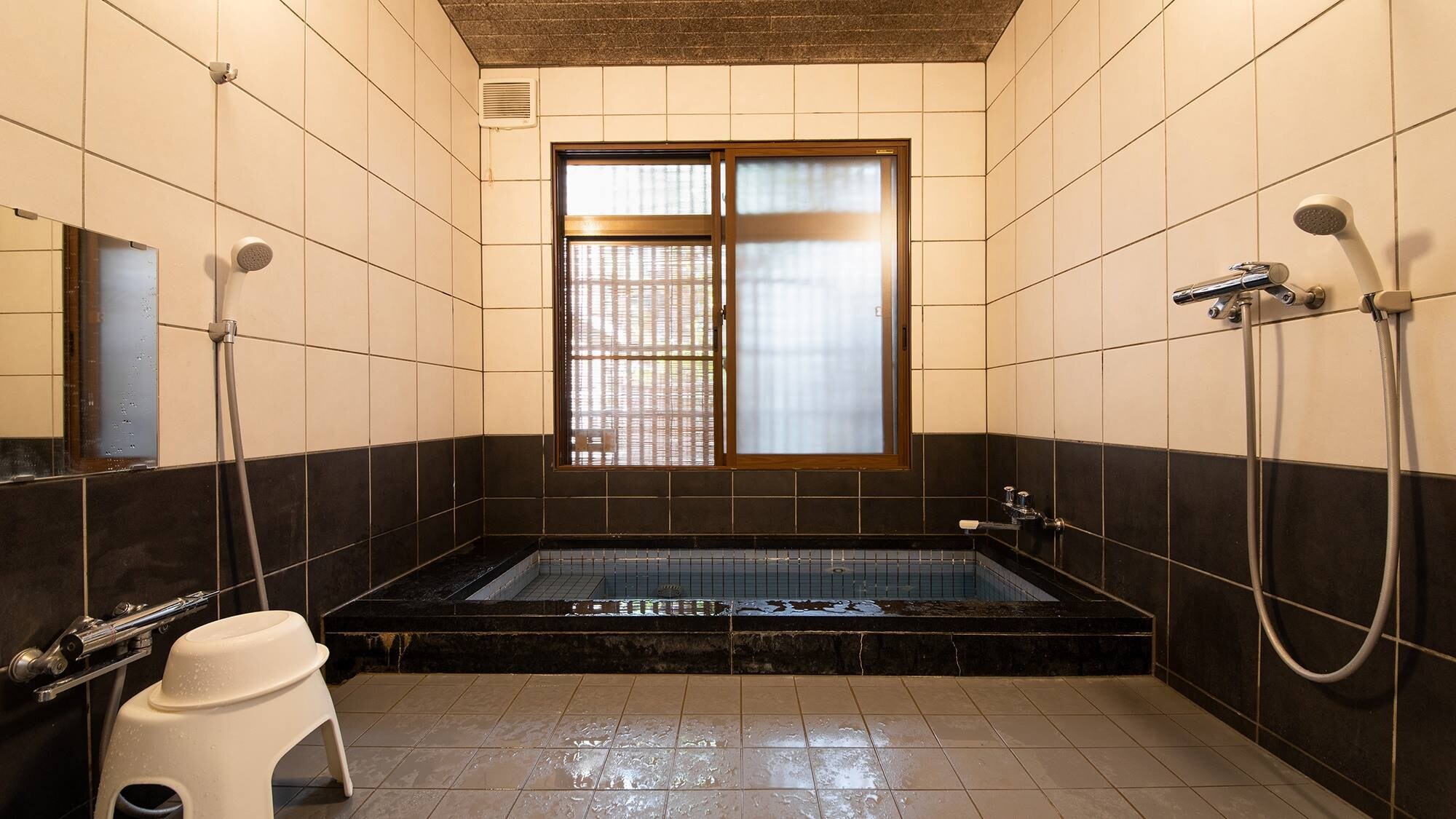 *Men's bath: Relax and soothe your everyday fatigue.