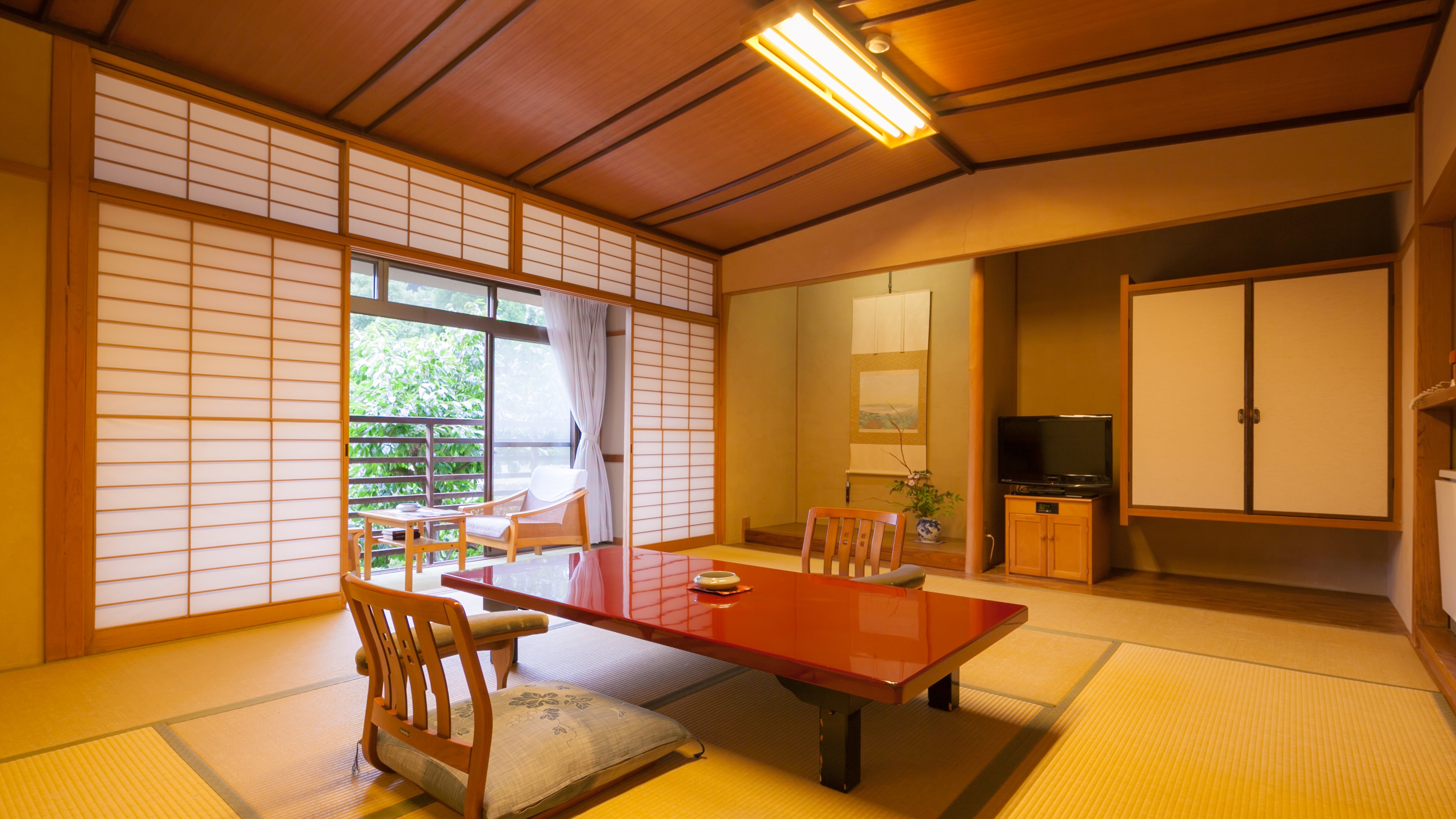 Gekkoen Sanso Kamar Standar ala Jepang 10 tikar tatami + pelek lebar: kapasitas 2 hingga 5 orang * Check-out: 10:00