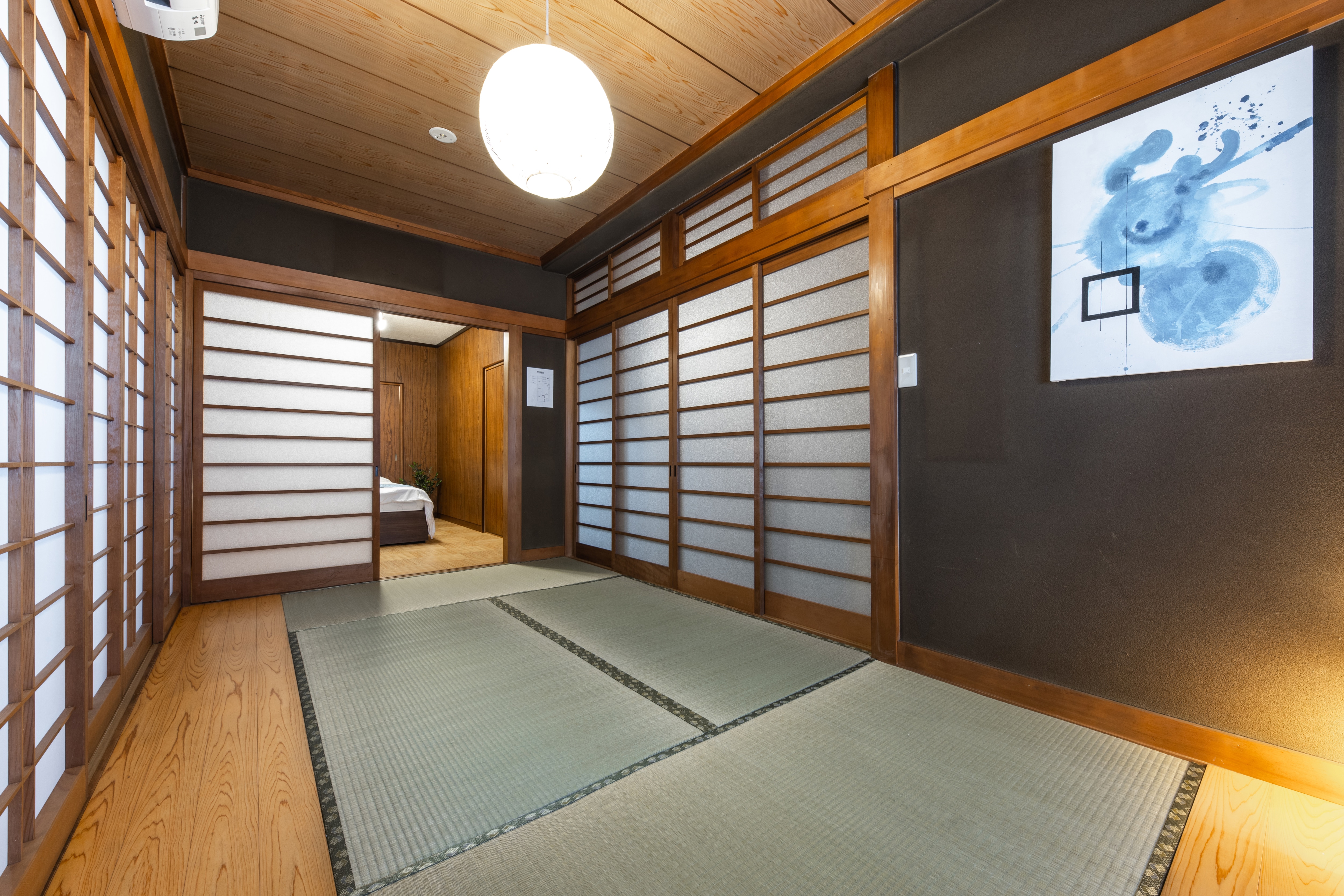 Japanese-style room (1st floor)