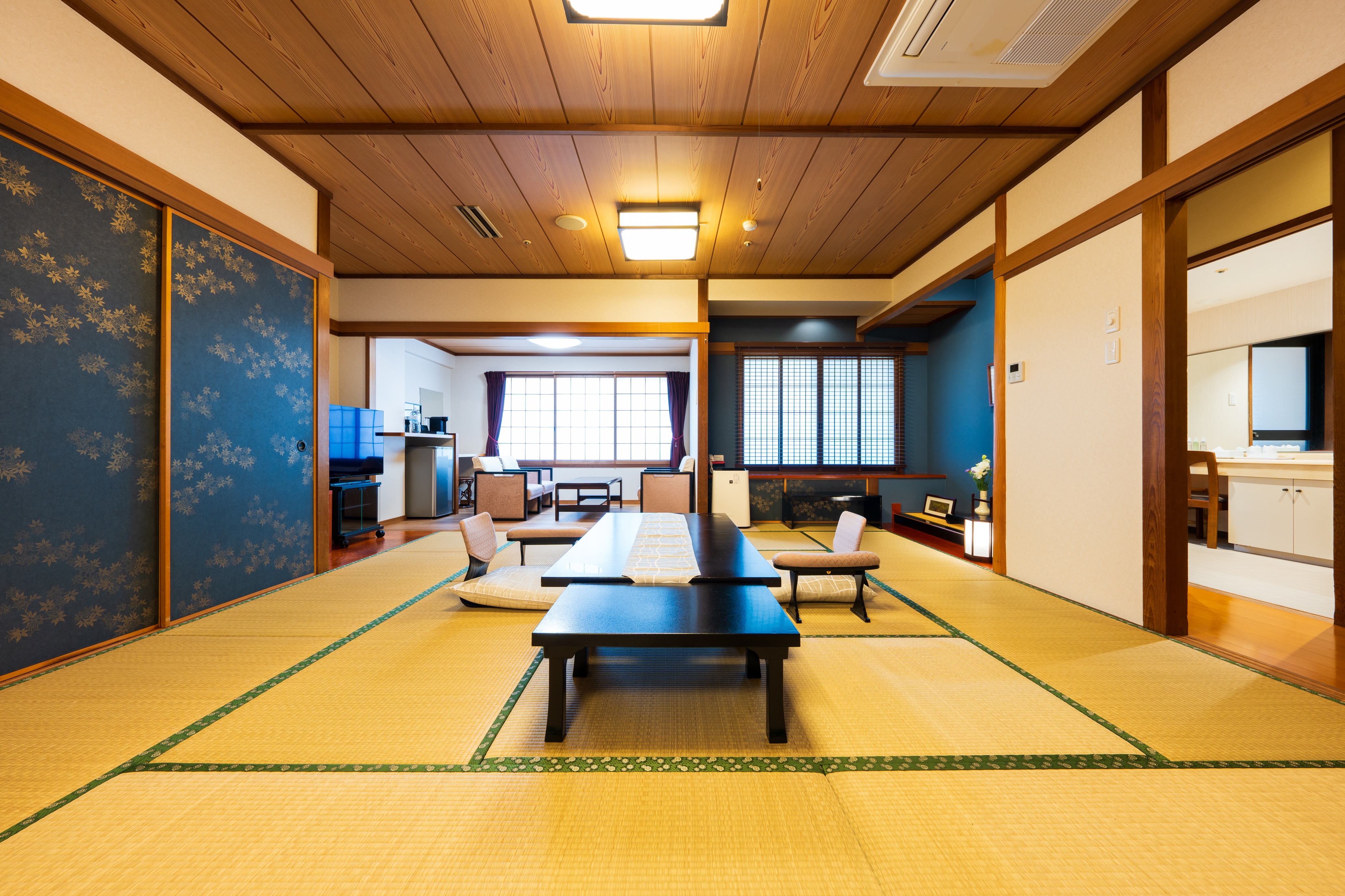 East building top floor special room