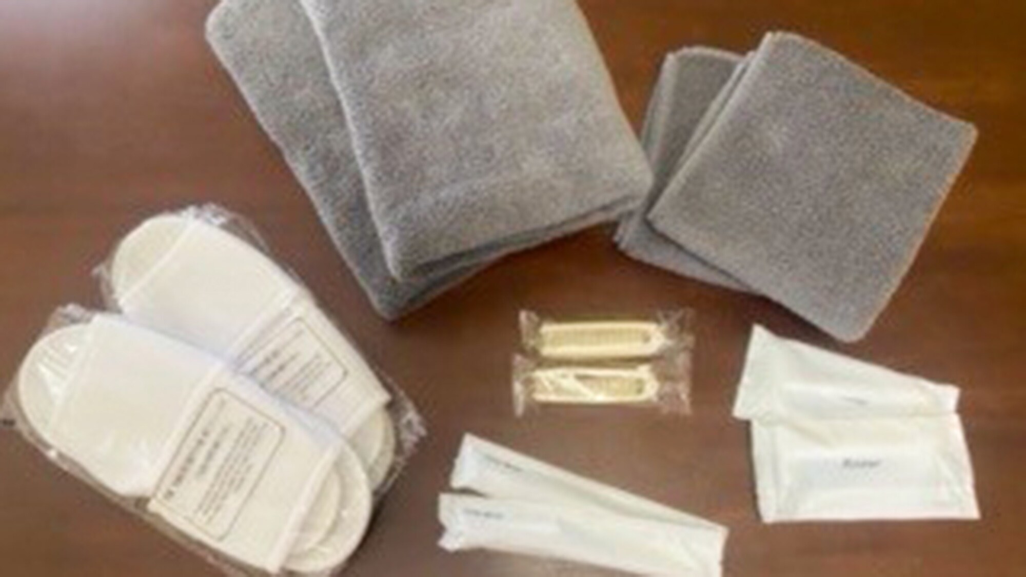 ・[Amenities] Towels, toothbrush sets, disposable slippers, etc. are provided.