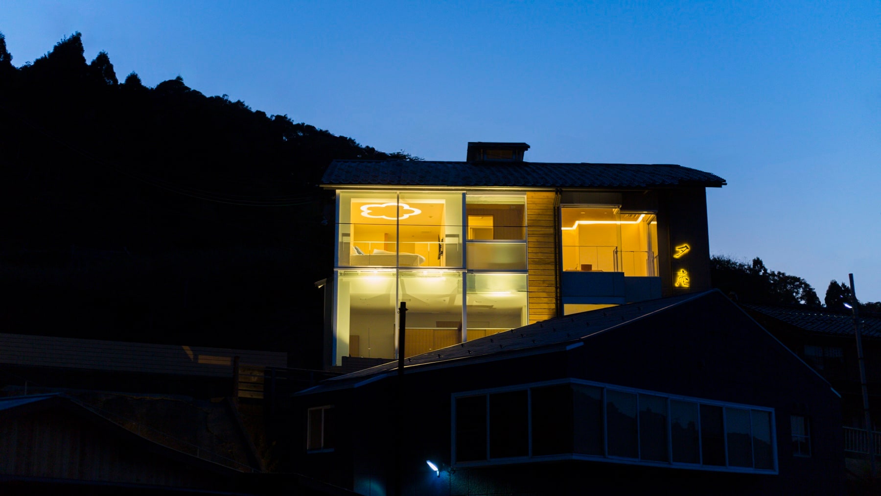 ◆Exterior night image