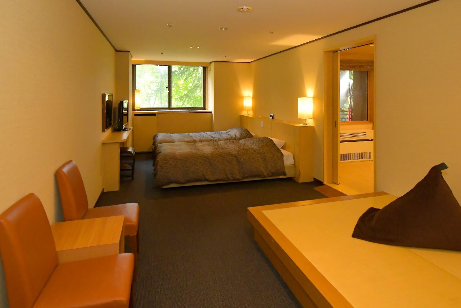 Special room with open-air bath