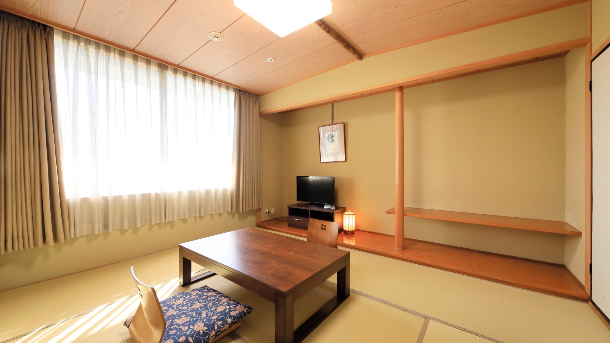 [ห้องพักแบบญี่ปุ่น-ตะวันตก (มีอ่างอาบน้ำ)]