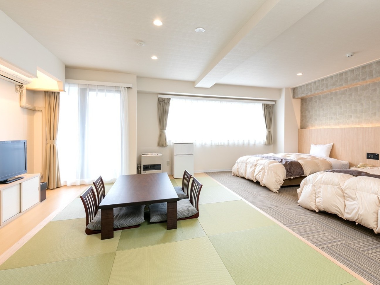 Premium Deluxe Japanese and Western Room