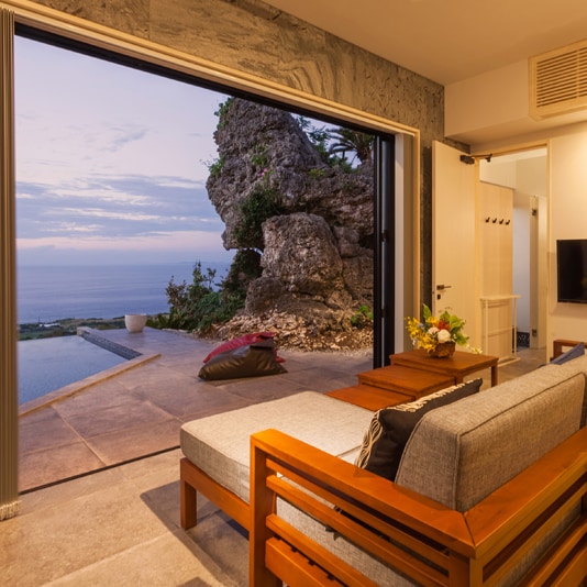 Tokei / 50 square meters / Private terrace and private pool
