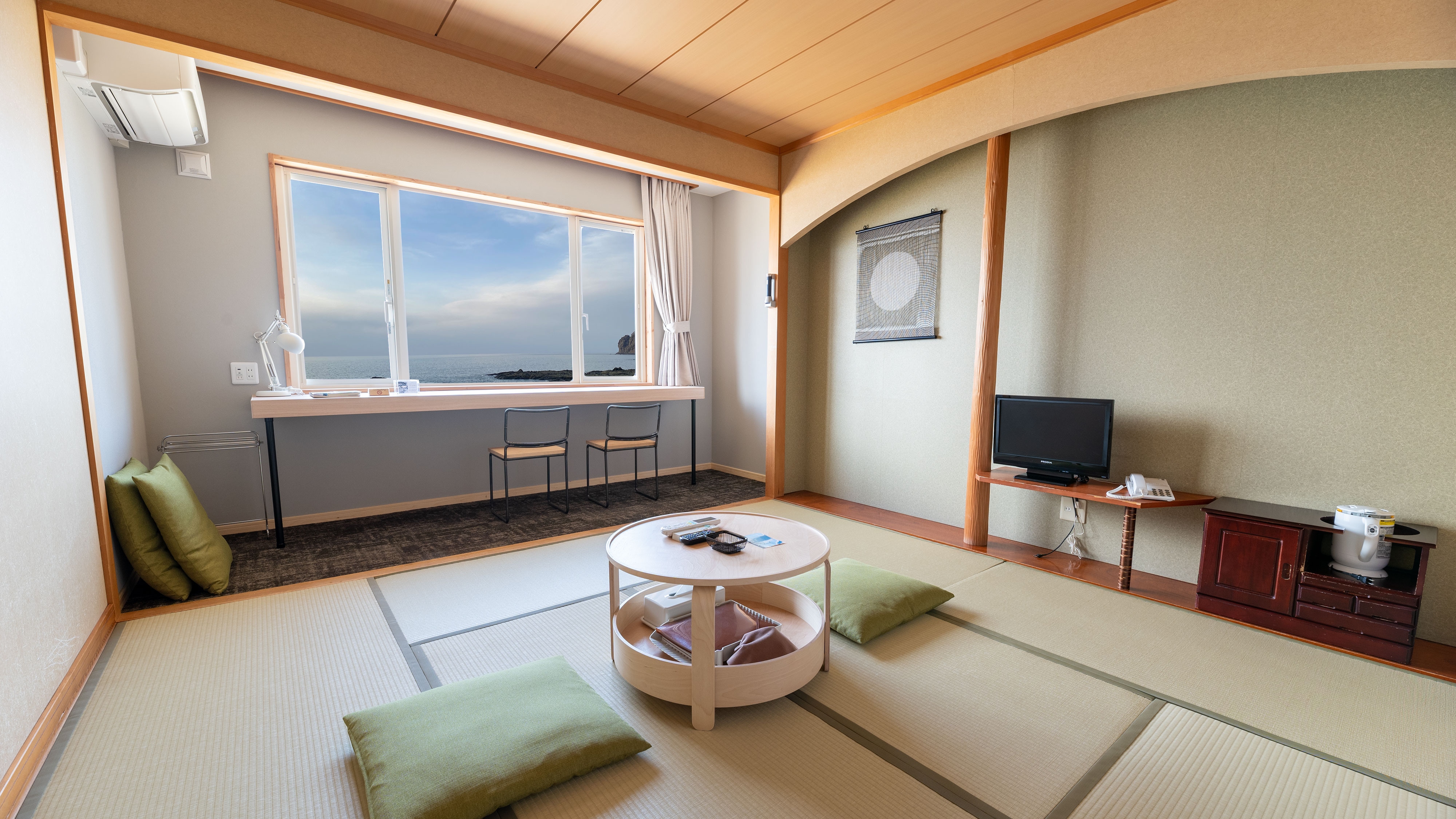 Japanese style room 2F ocean view