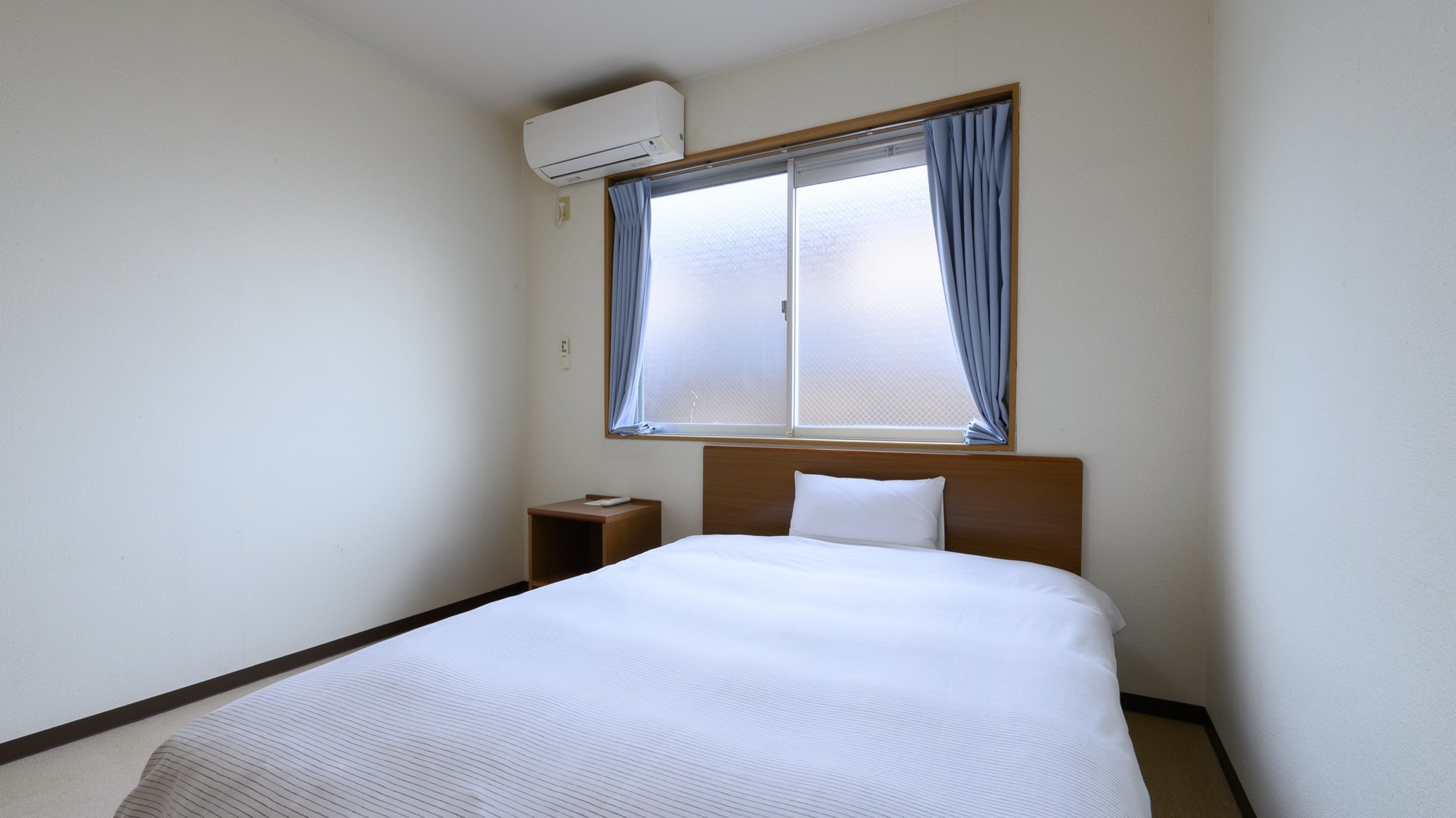[Smoking] Double Room