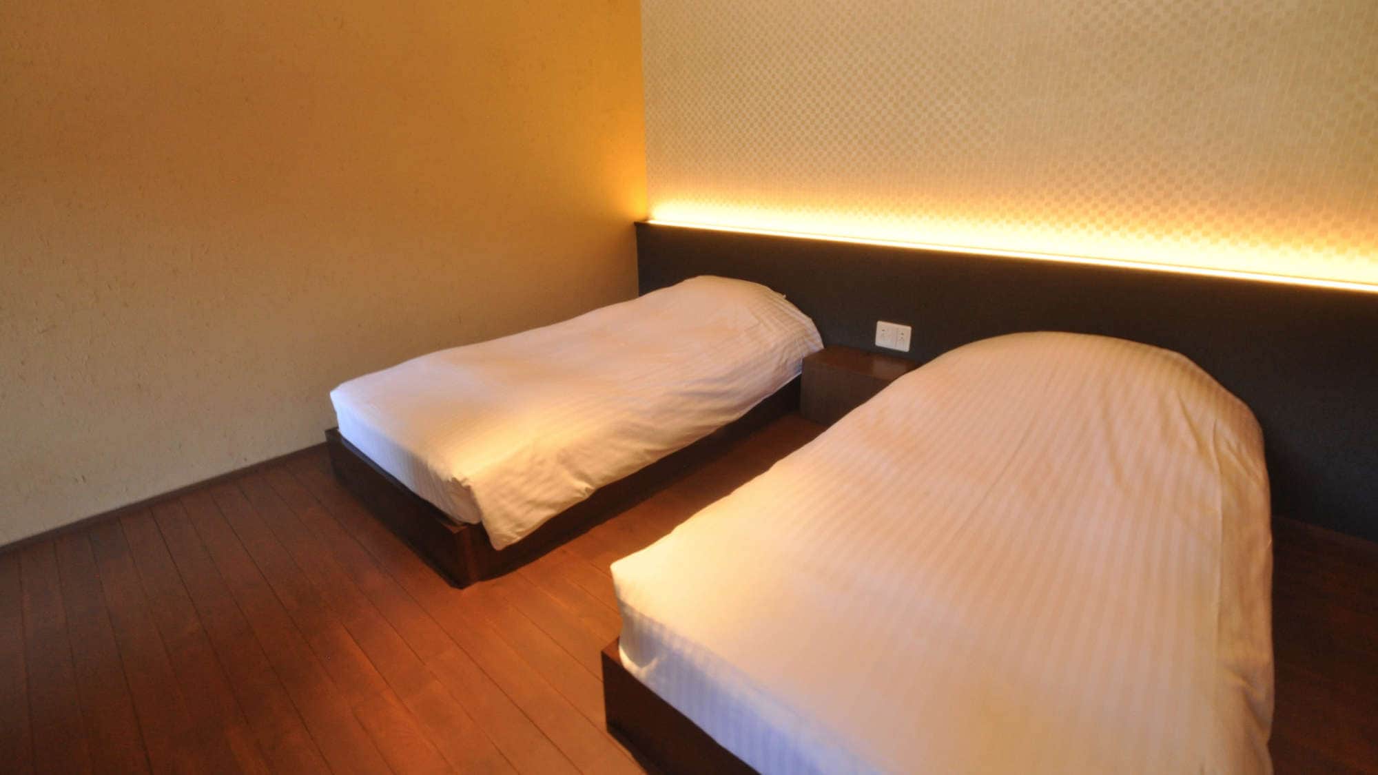 Top floor twin room
