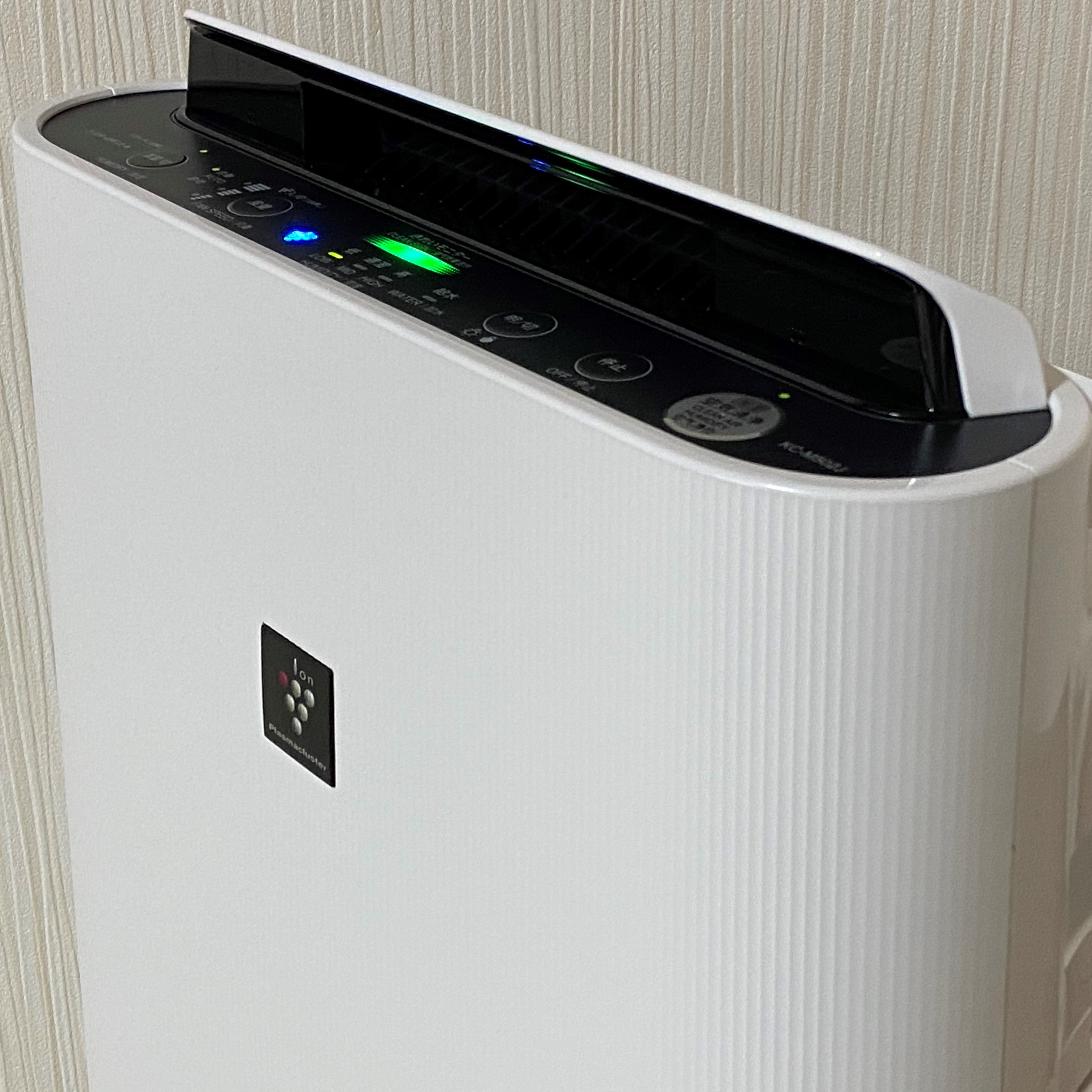 Sharp's popular humidified air purifier "Plasmacluster" is installed in all guest rooms!