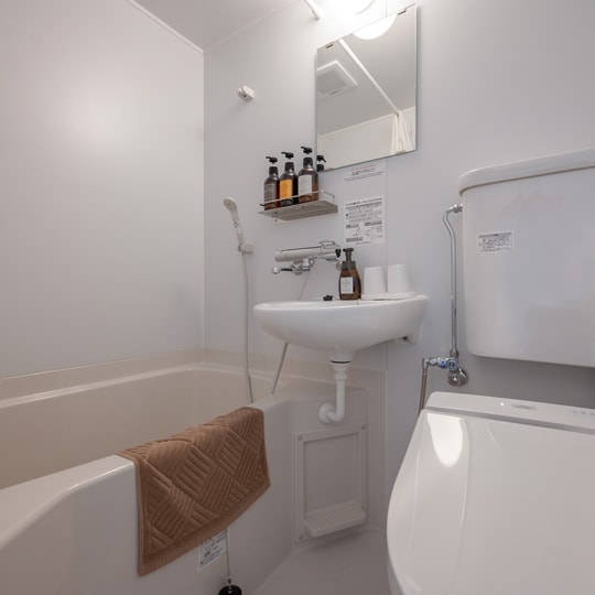 Unit bath