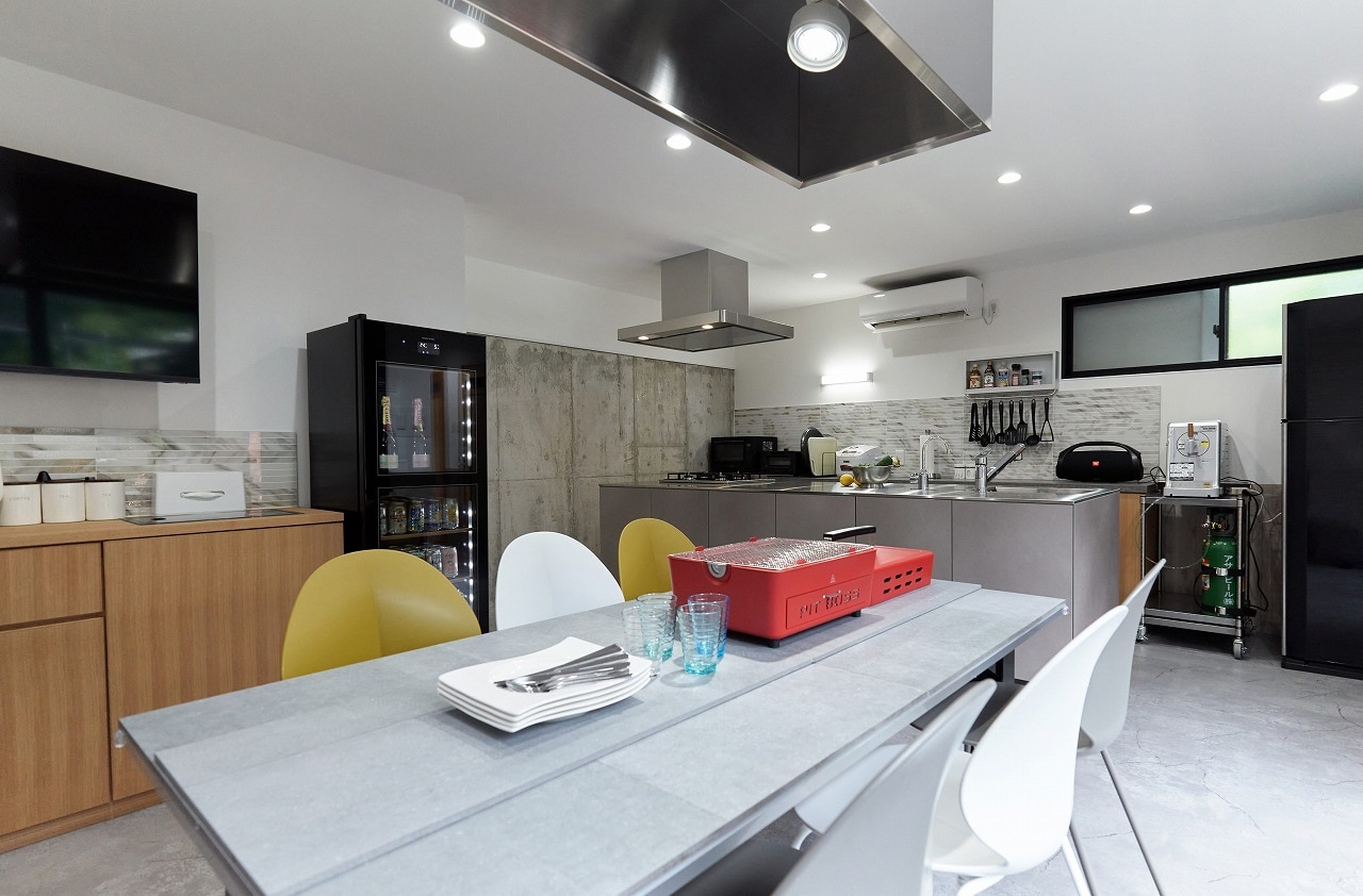 Miyama Terrace Annex Riverfront Kitchen & Dining