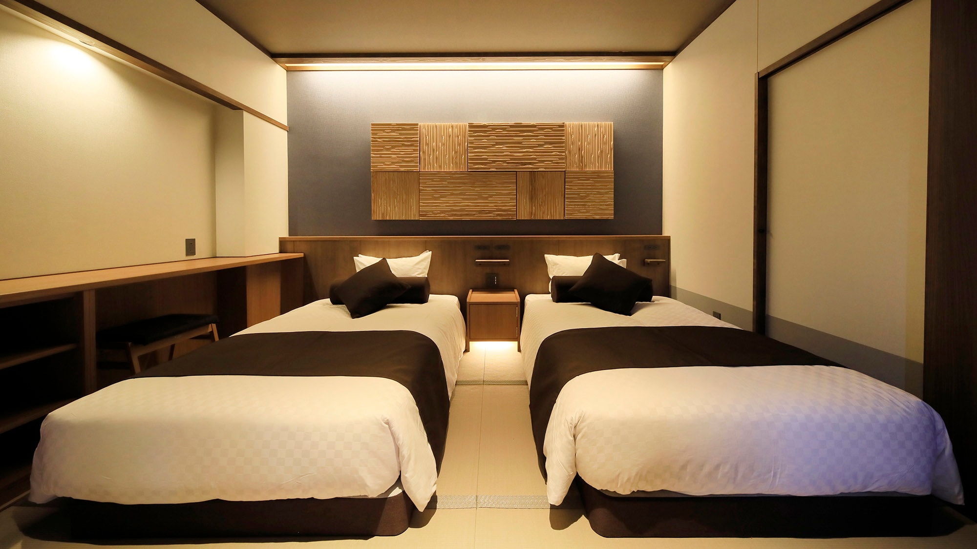 [Saiun/Souten] Modern Japanese-style room with open-air bath