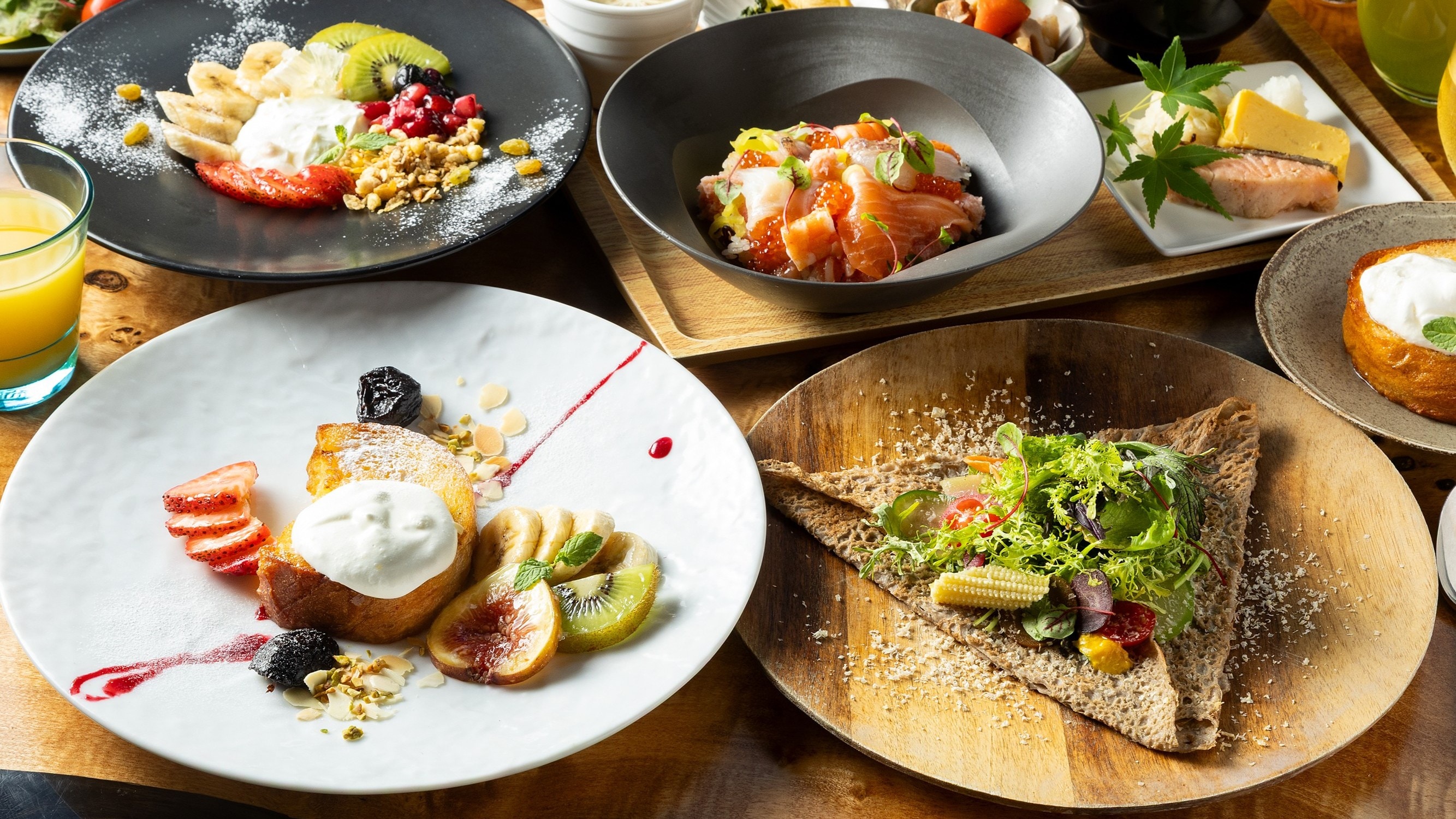 Lounge breakfast (image)