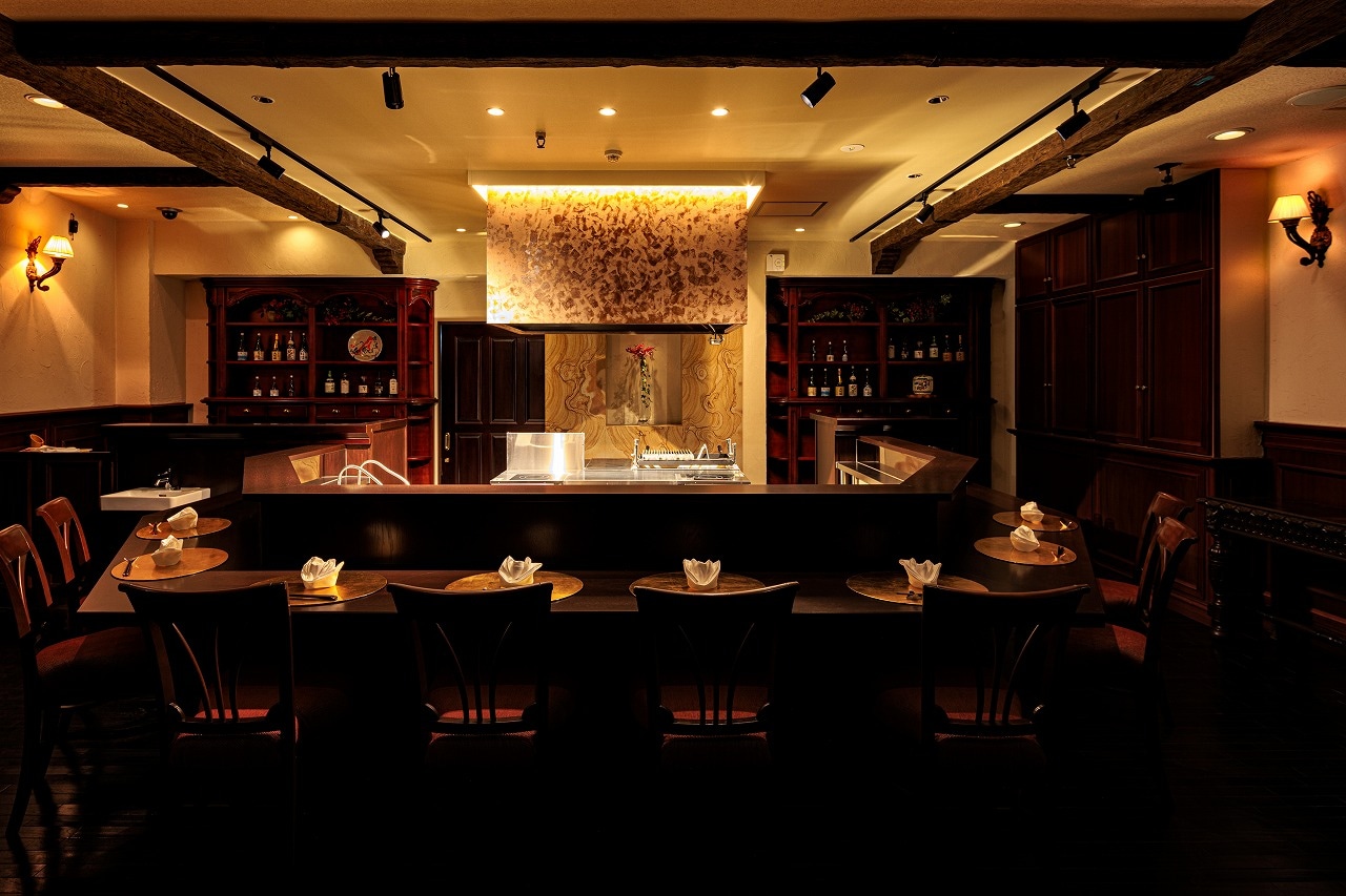 ร้านอาหารญี่ปุ่น [Akafuji] เคาน์เตอร์รับประทานอาหาร