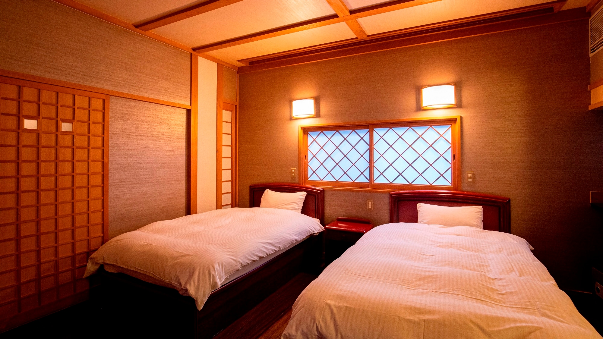 Guest room ｜ Hanare Japanese and Western room (* No open air)