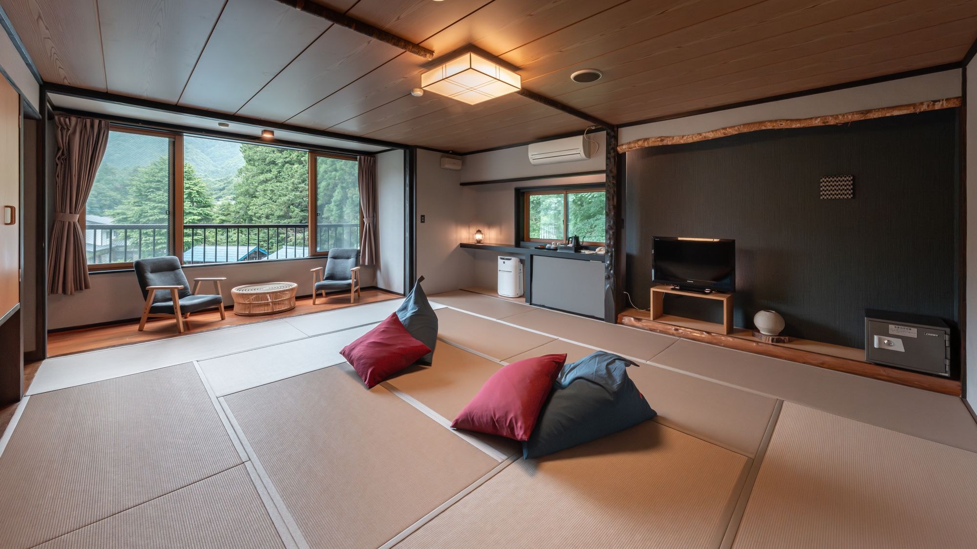 [Kamar bergaya Jepang 15 tatami] Direkomendasikan bagi mereka yang ingin bersantai, atau untuk perjalanan rombongan atau keluarga.