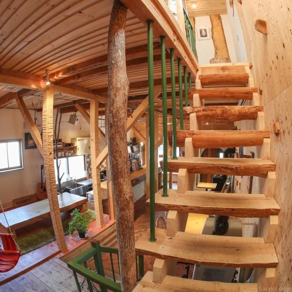 The interior is made of plenty of Hokkaido wood and has a warm and calm atmosphere.