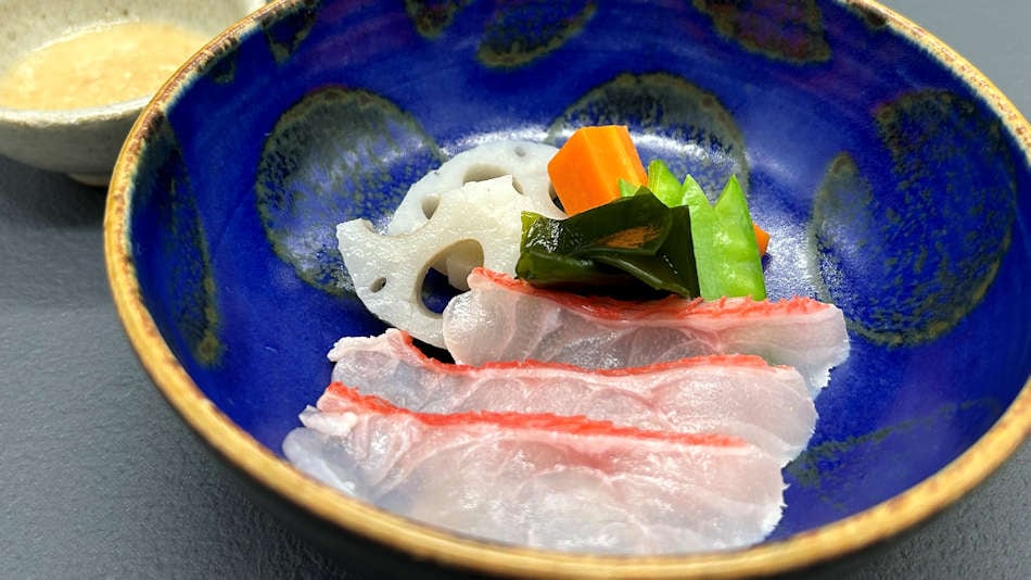 早餐吃金眼鯛生魚片
