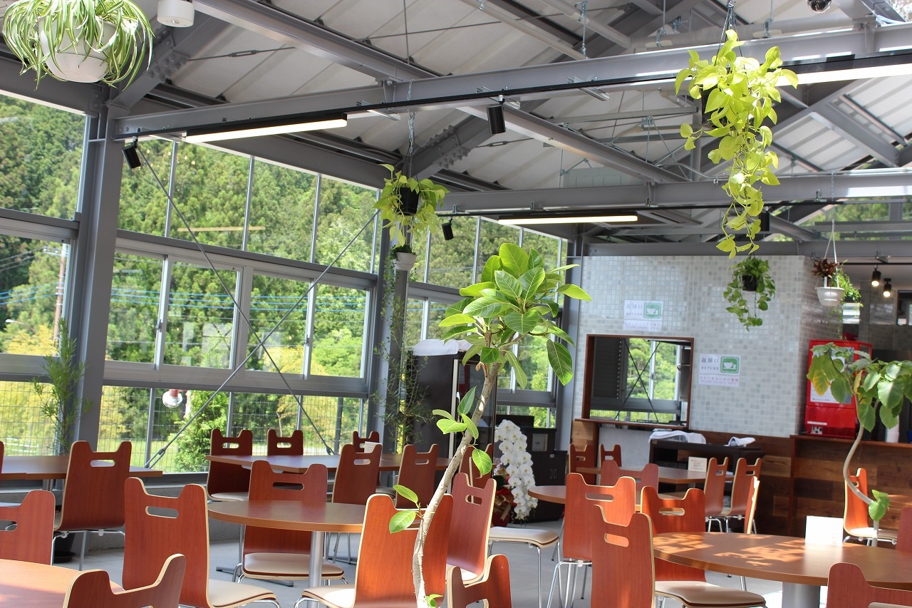 Food hall interior
