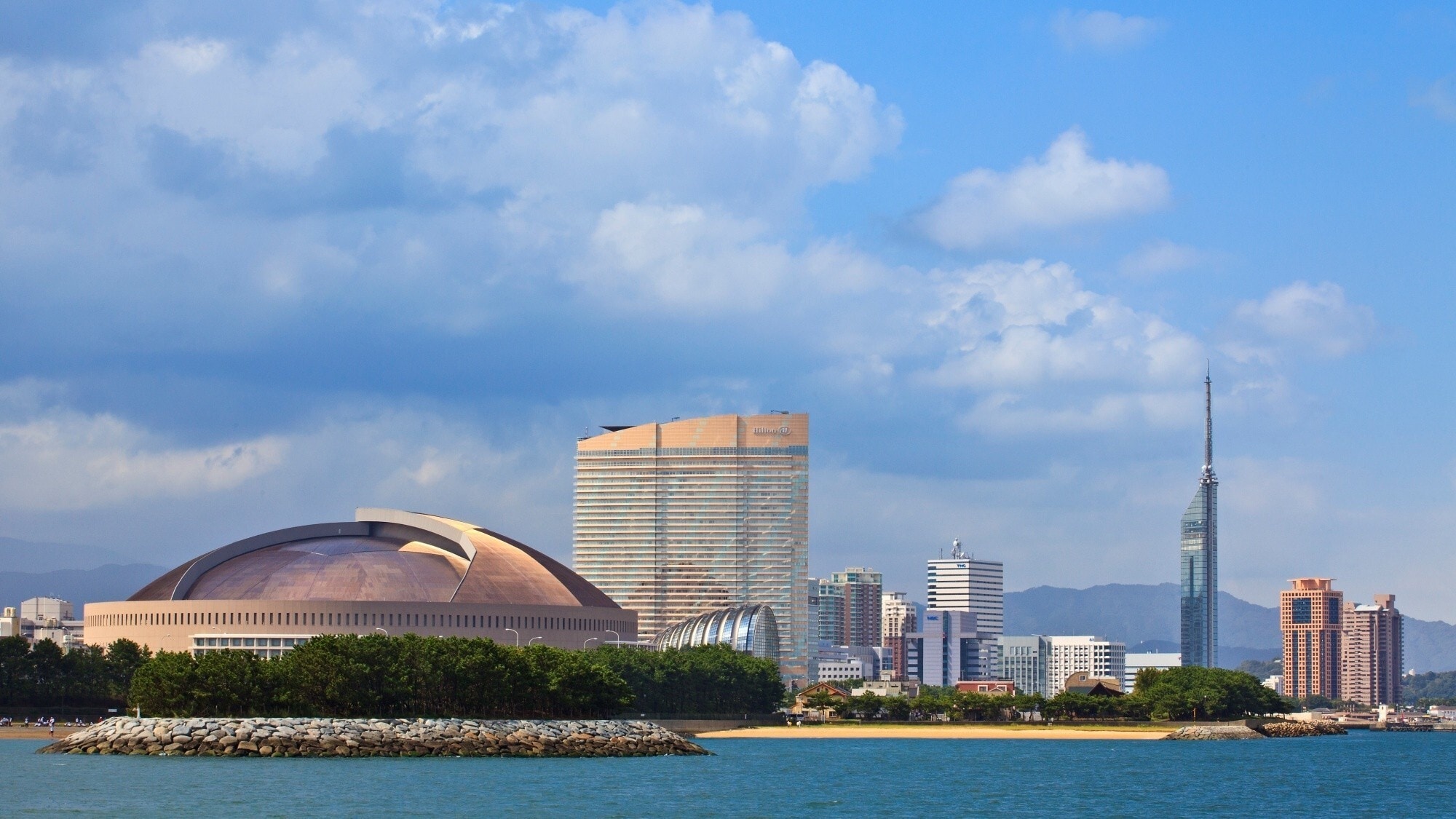 สถานที่ท่องเที่ยวใกล้เคียง / [Mizuho PayPay Domeฟุกุโอกะ] แหล่งกำเนิดของฟุกุโอกะ SoftBank Hawks