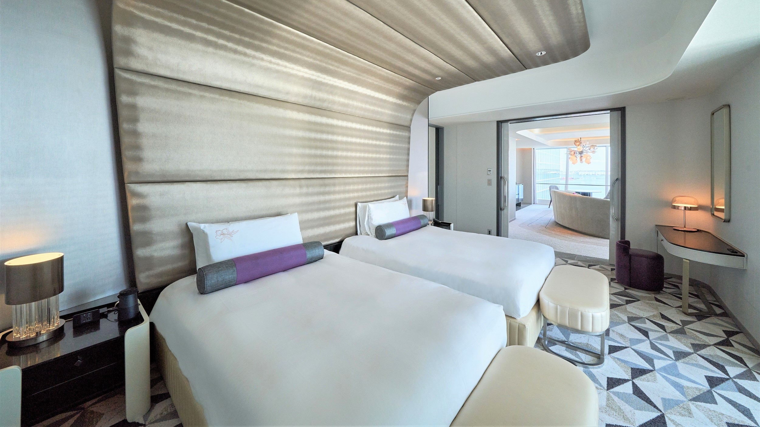 침실 (더 카하라 스위트 트윈)