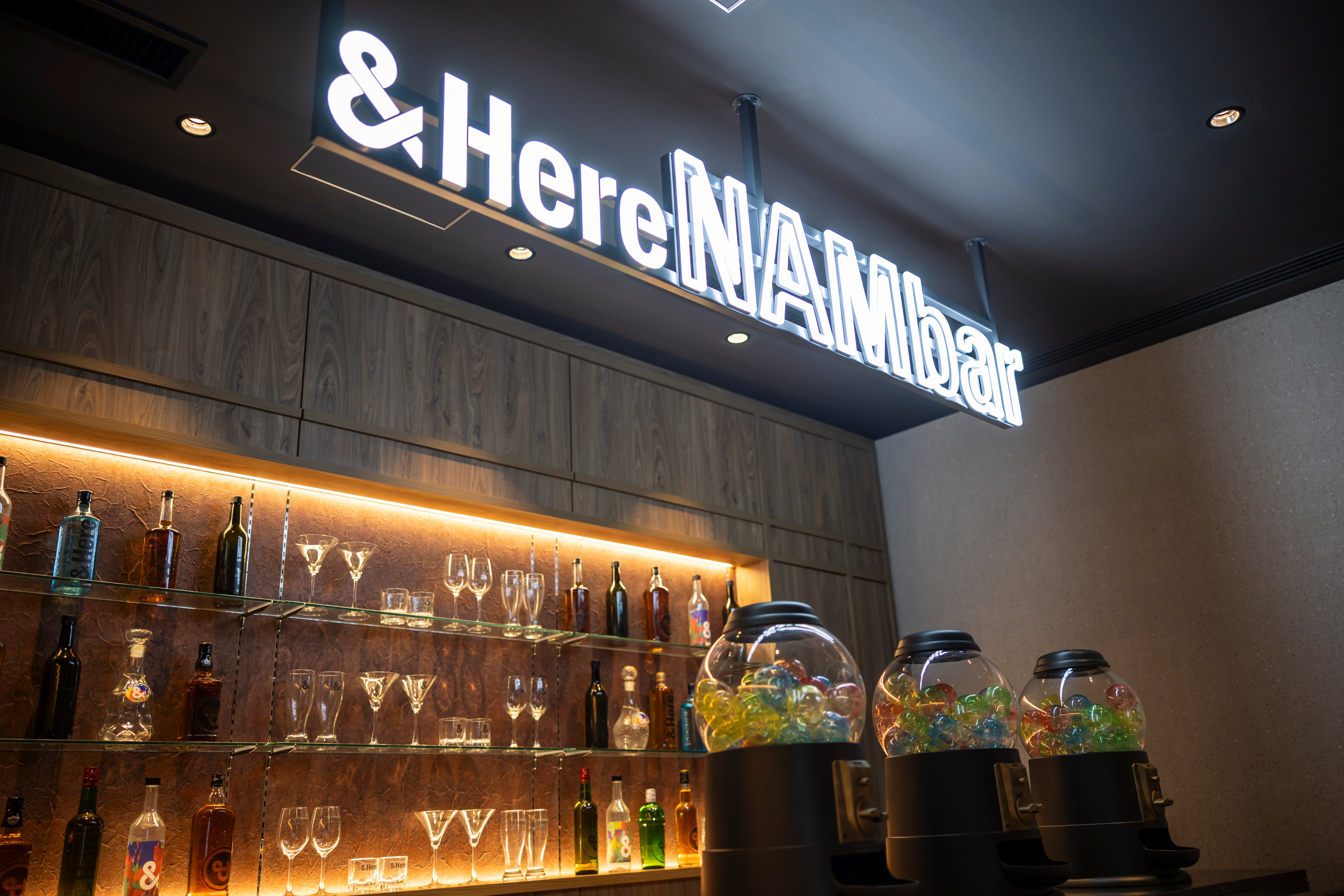 [NAMbar]
