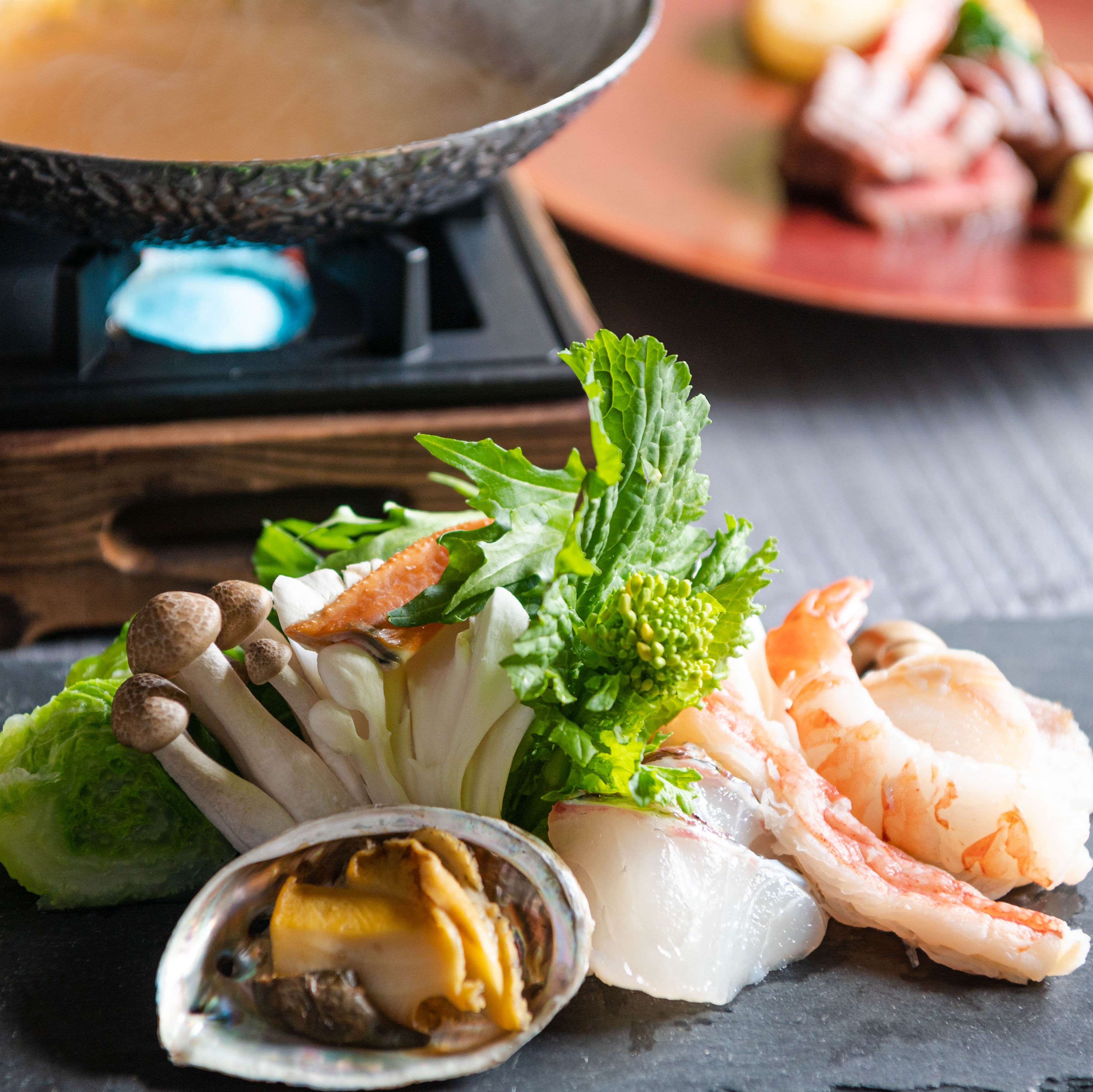 [Example of special gourmet plan] This is an extremely luxurious plan where you can enjoy fresh abalone, spiny lobster, and Tajimagen.