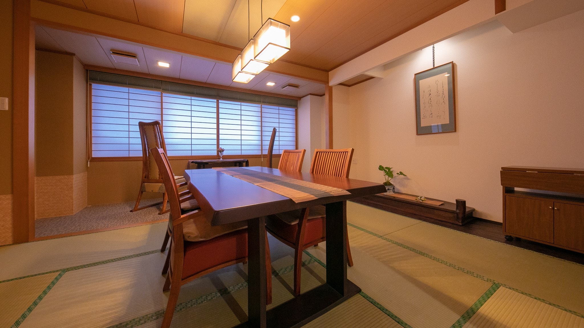 [Non-smoking] Japanese-Western style room with private dining "Masuyuki" "Ogusa" Children and elderly people are also safe