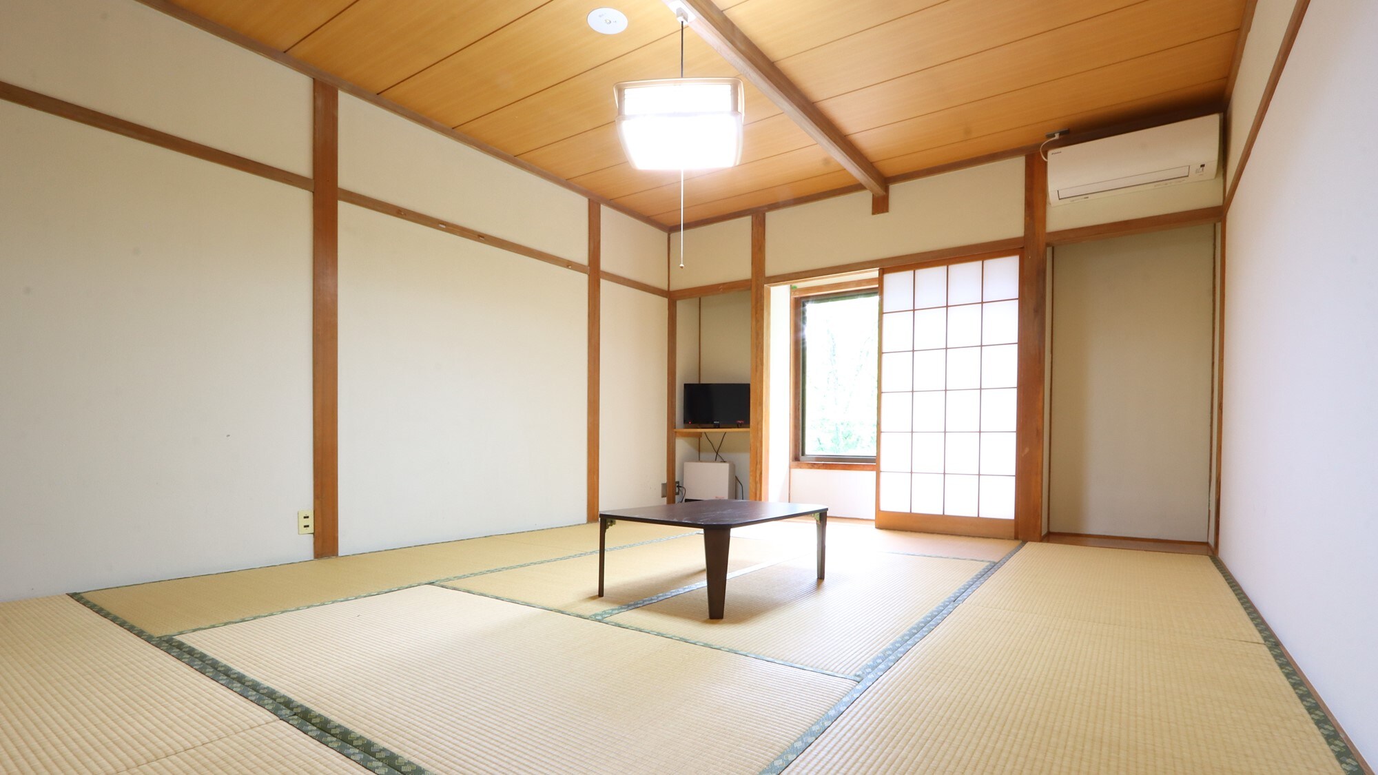 Penginapan kuil Kamar bergaya Jepang 10 tikar tatami